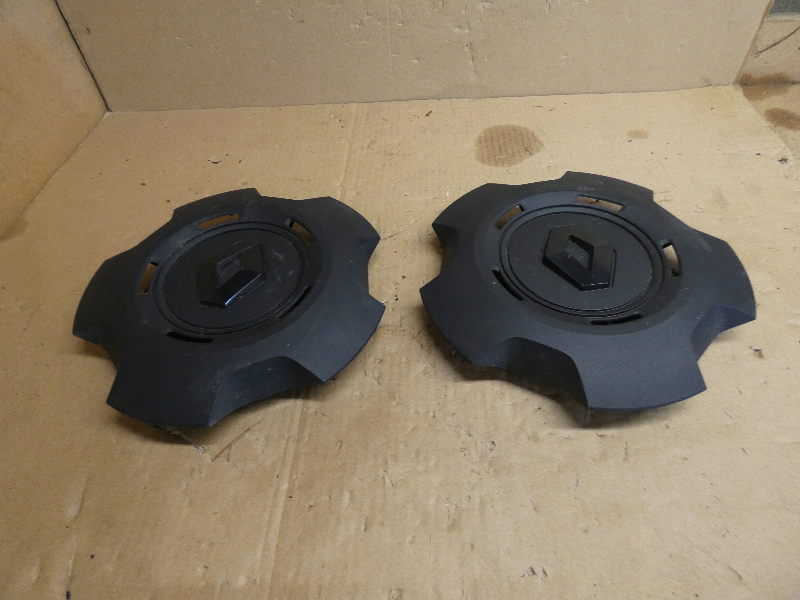 cover cap wheels discs RENAULT TRAFIC III IV
