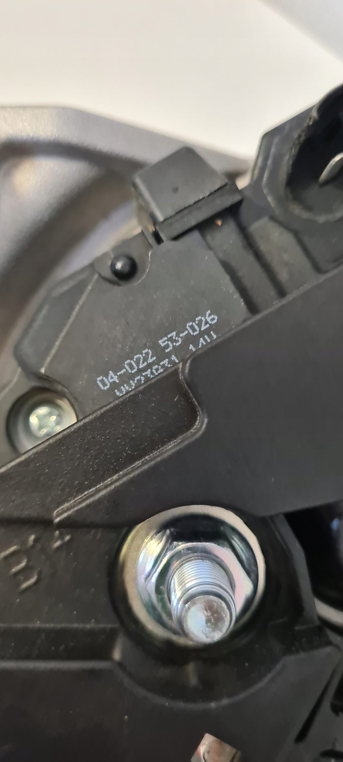 Alternator HELLA 8EL 012 428-171 14 V 90 A Audi Skoda Volkswagen EAN (GTIN) 4082300500400