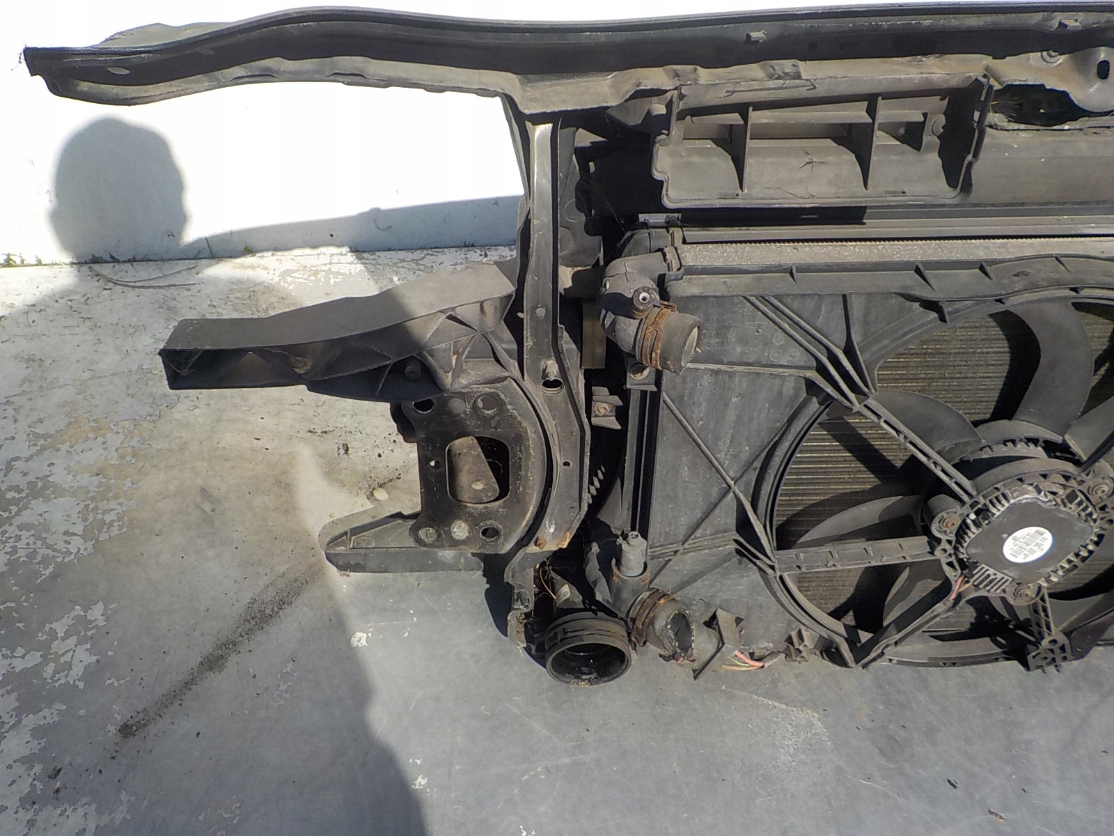 327 VOLKSWAGEN TOURAN ILIFT 06-10 1.9 TDI support panel for radiators sider radiator
