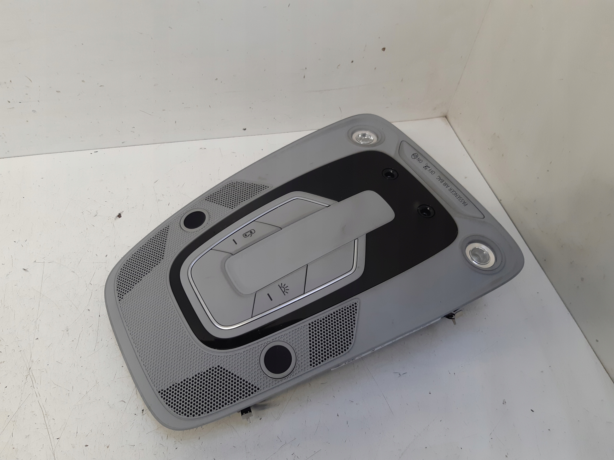 FANALE 8W0947135D Audi A4 B9