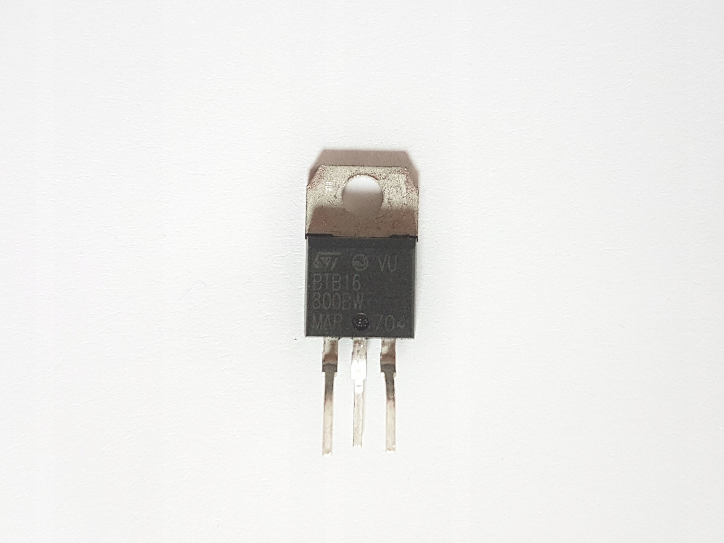 

BTB16-800BW