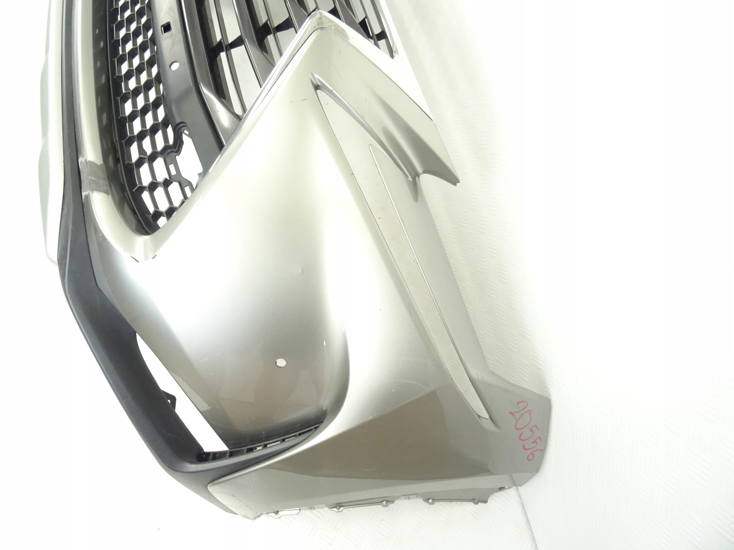 Lexus NX300H NX bumper front front grill 20556
