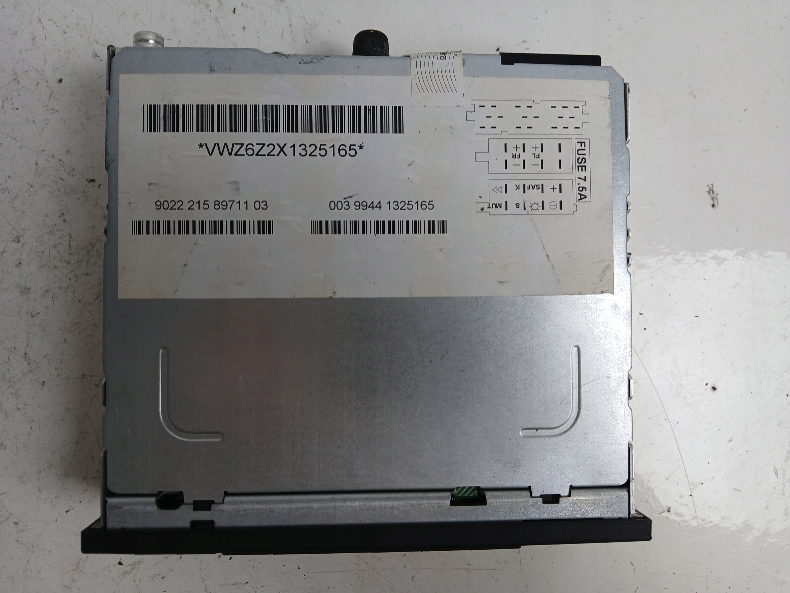 VW GOLF IV PASSAT B5 RADIO original KASETA BETA