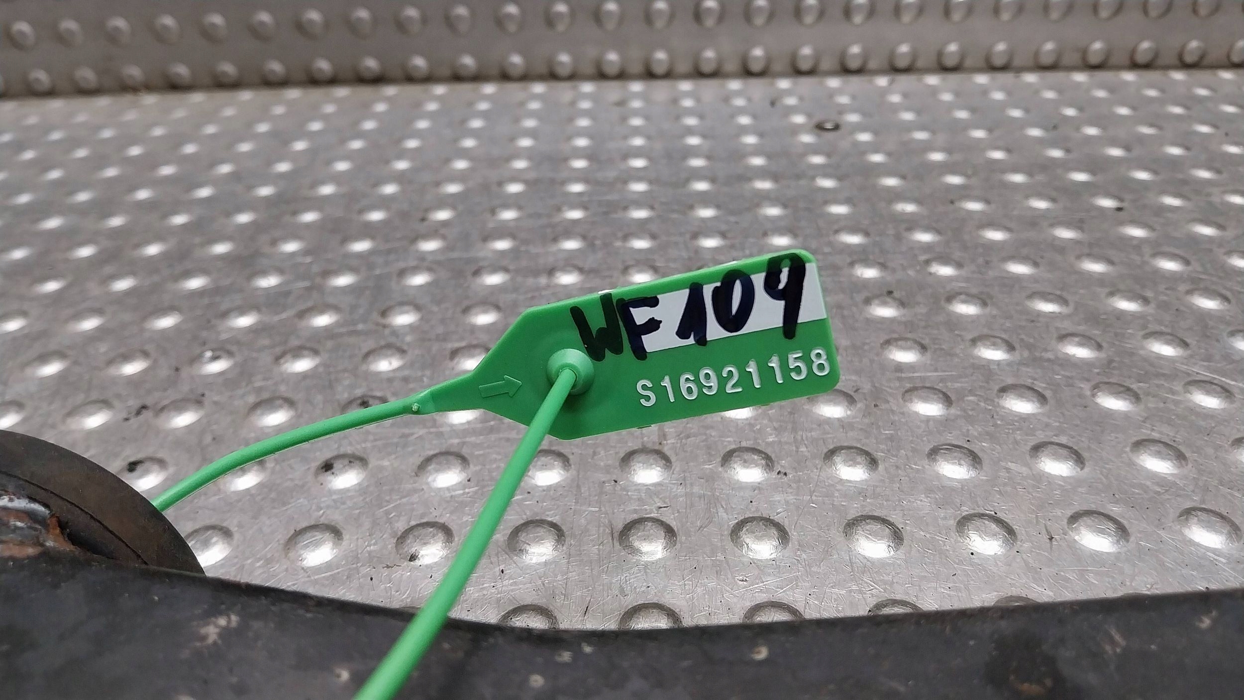 arm right front 98AG-3042-AK FORD FOCUS MK1