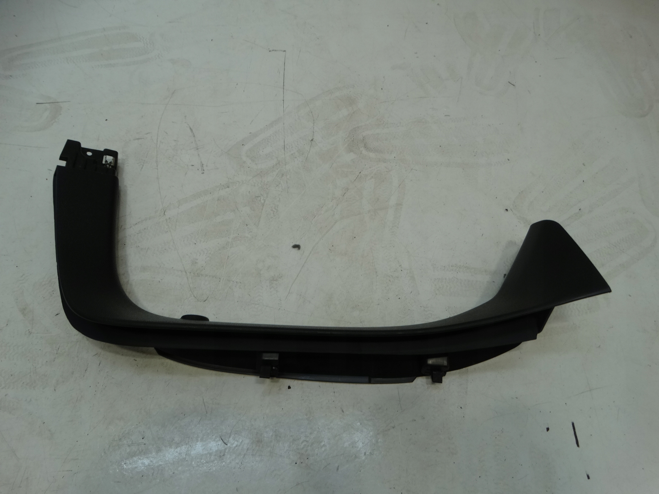 cover plastic bonnet boot right rear part CITROEN C4 III 20R.- 98333073ZD