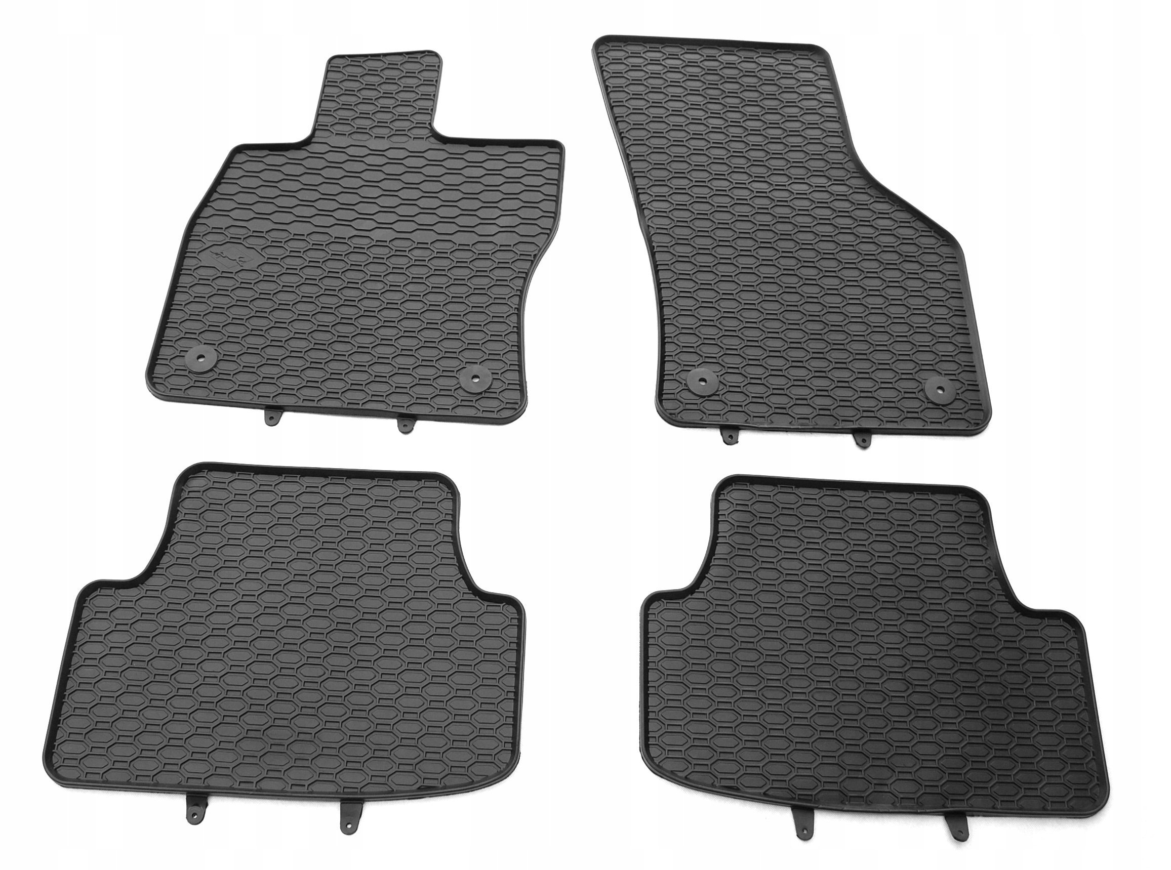 Golf 7 Leon 3 Audi A3 8V 2013-2020 Dywaniki Gumowe Geyer Typowe