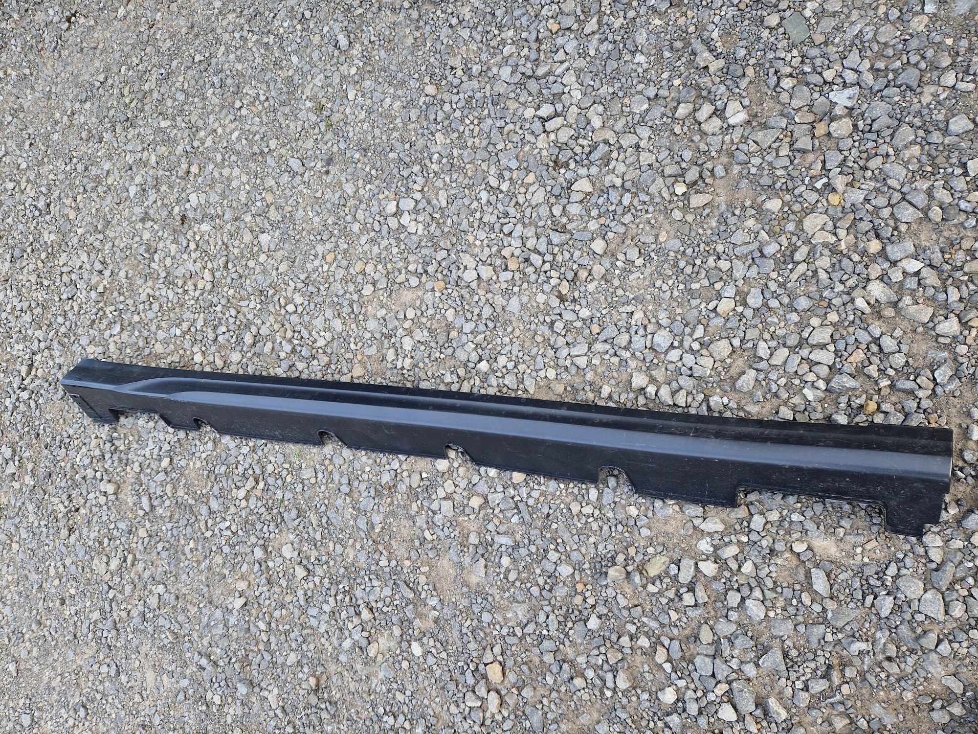 moulding threshold right threshold HYUNDAI KONA and ELECTRIC LIFT 2020R->