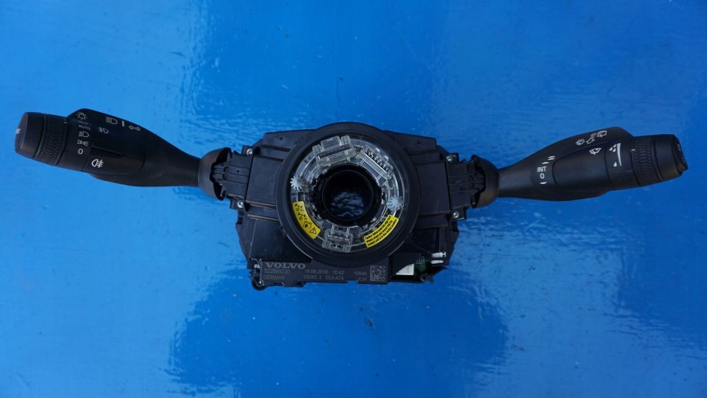 VOLVO S60 V60 XC60 II steering wheel levers and controls ring