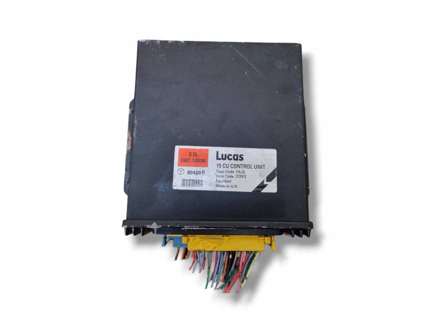 control unit of the engine Jaguar XJ 2 XJ40 1993 DBC12535