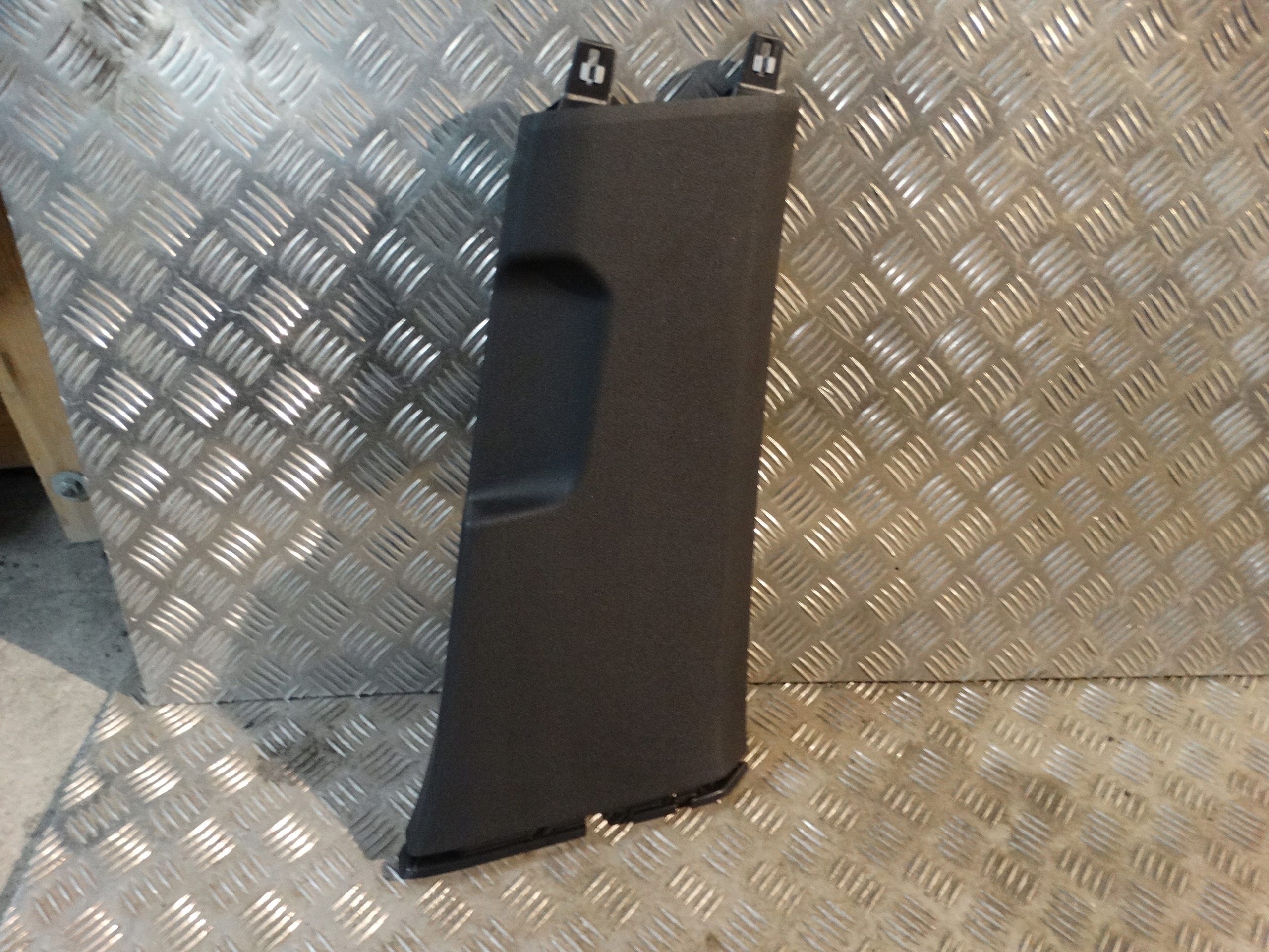 IDEALNA cover SLUPKA left VW GOLF VIII 8 1