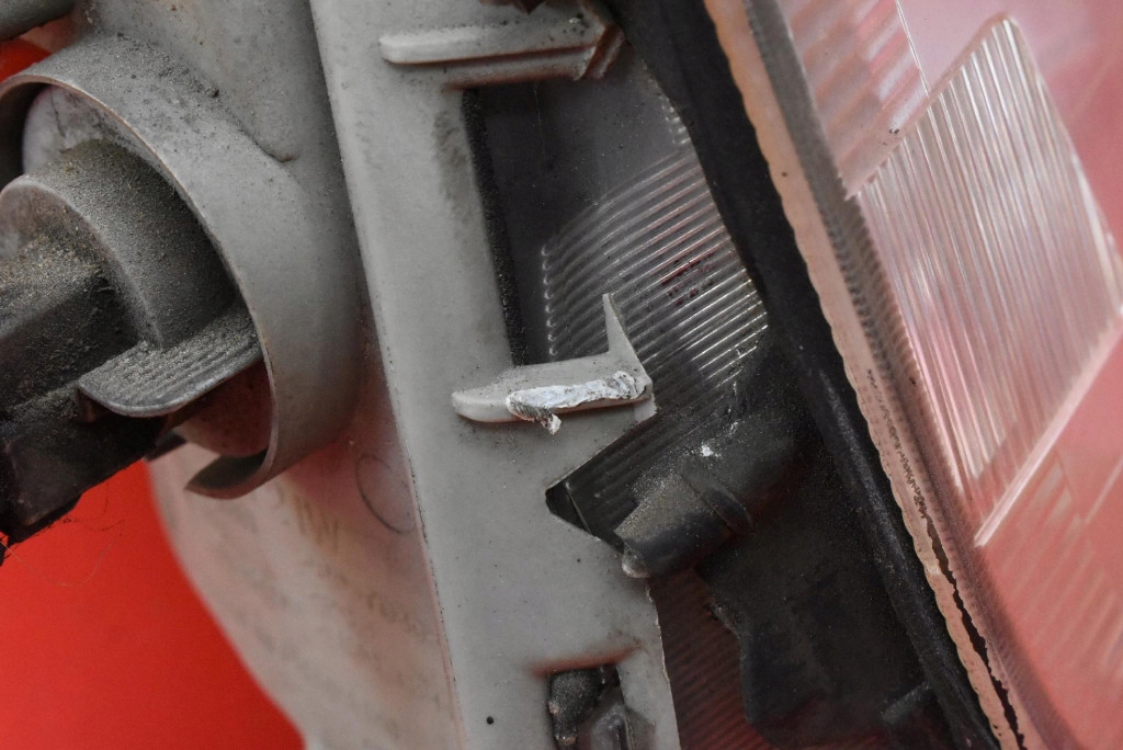 REFLEKTOR right light front HONDA CIVIC 6 VI 99