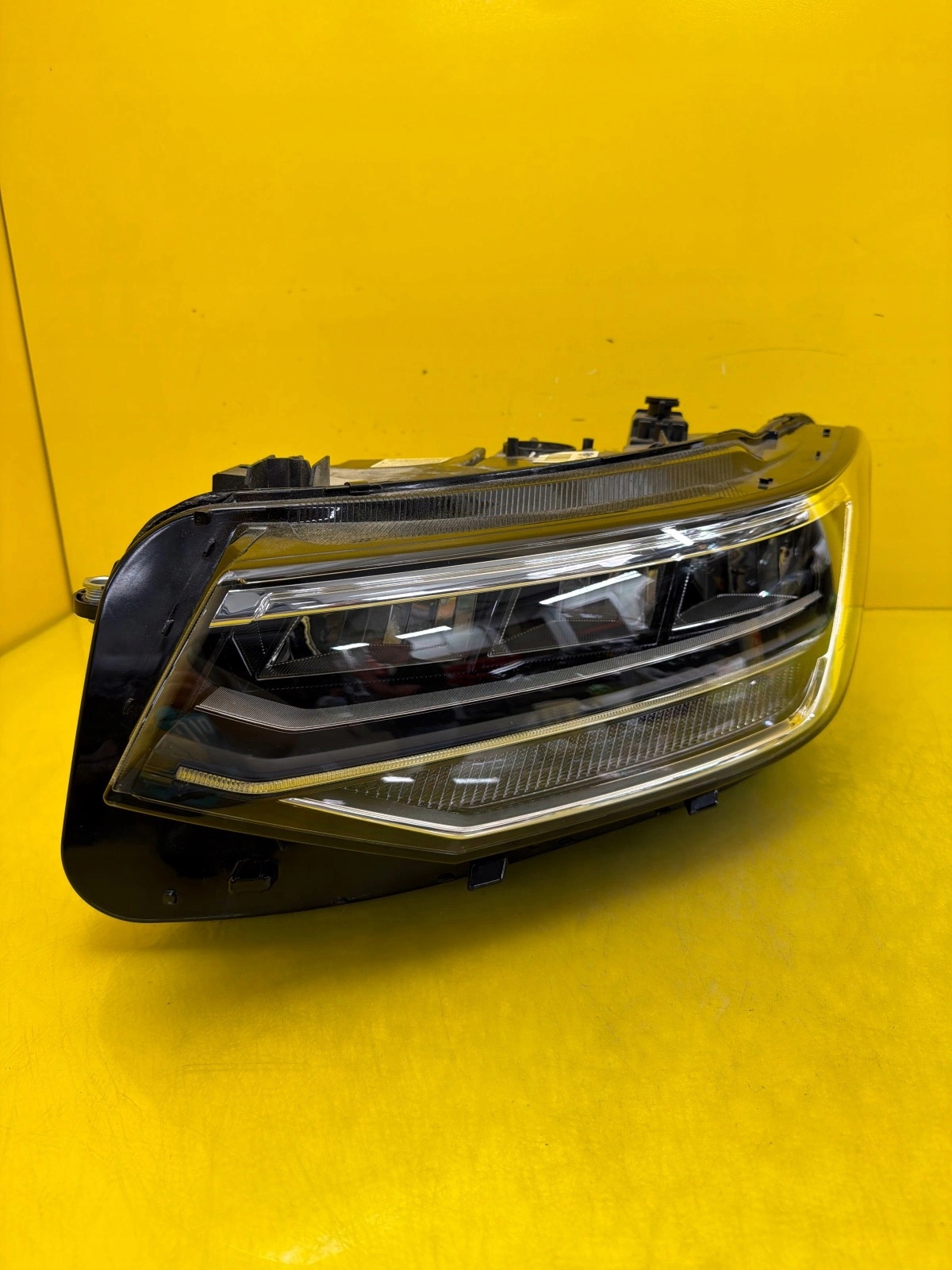 light left VW Tiguan Allspace 5NB Full Led 5NB941035C