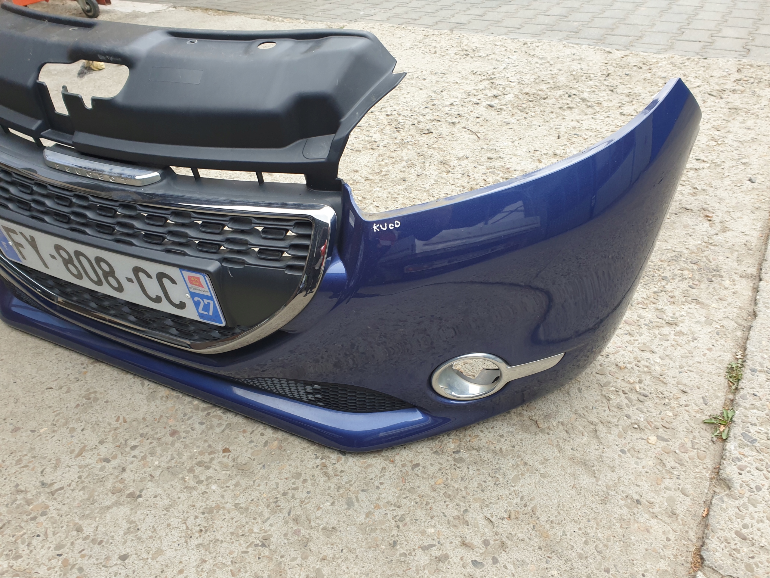 front bumper PEUGEOT 208 2013- KUCD 9672794477