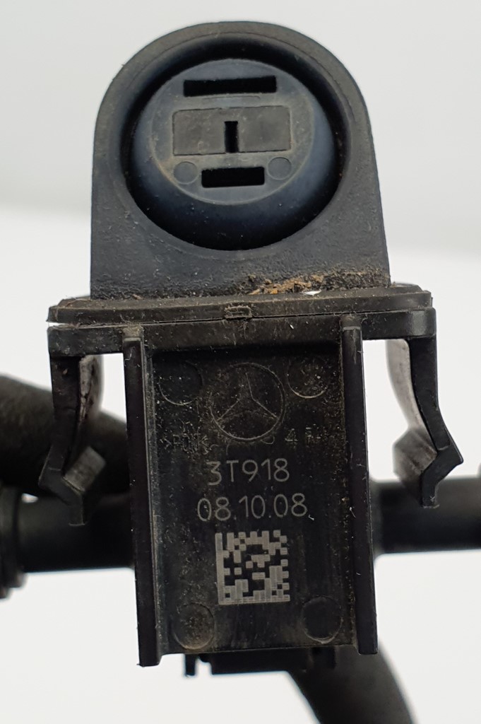 PRZEWOD SPRYSKIWACZE MERCEDES GLK X204 Part manufacturer Mercedes Benz original OE