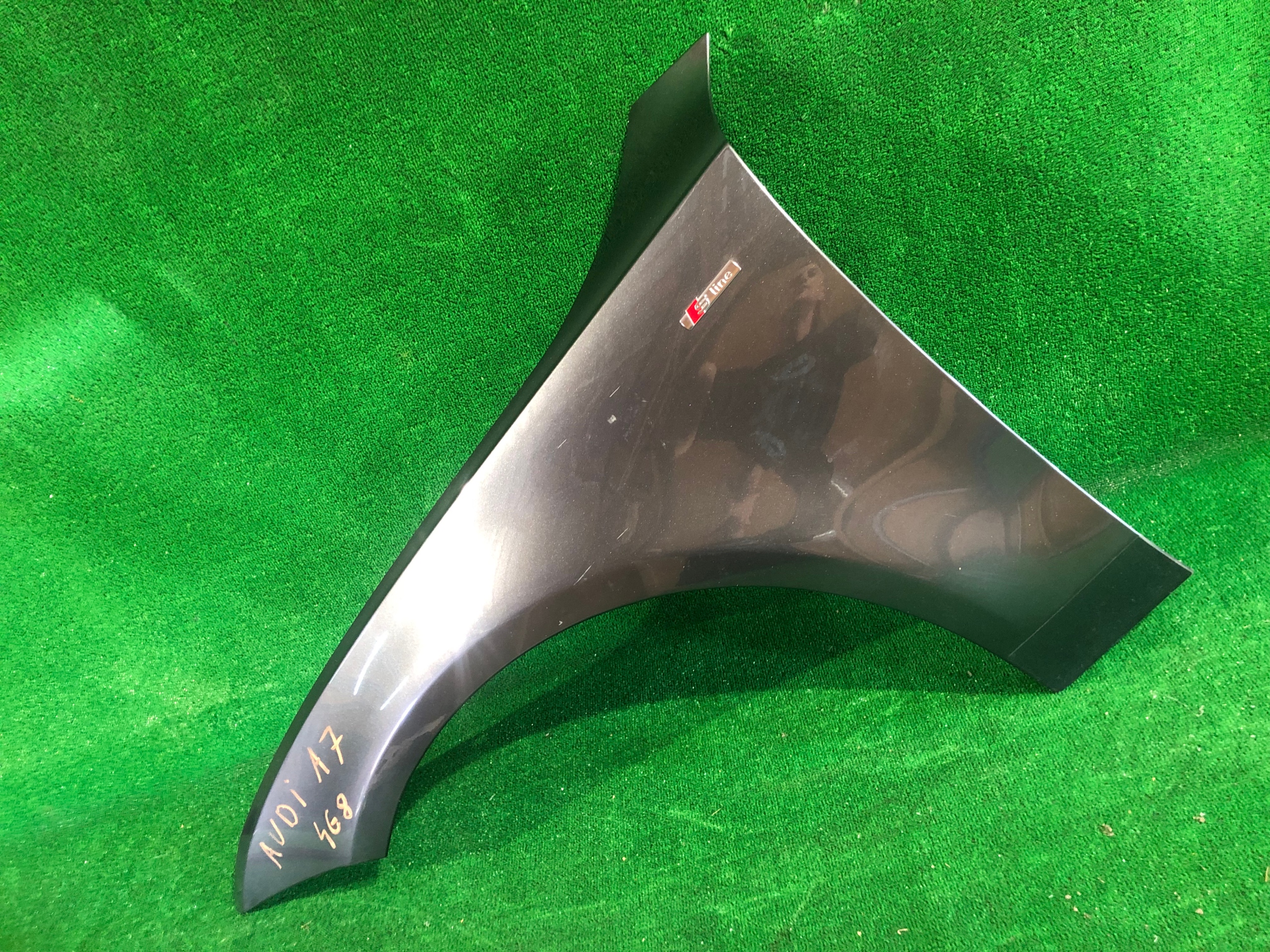 AUDI A7 4G8 fender left front front