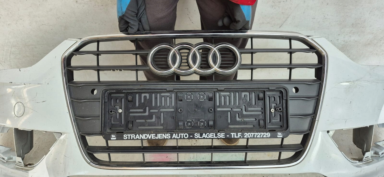 AUDI A4 B8 8K LIFT 11-15 bumper front front 4XPDC 8K0807437AA