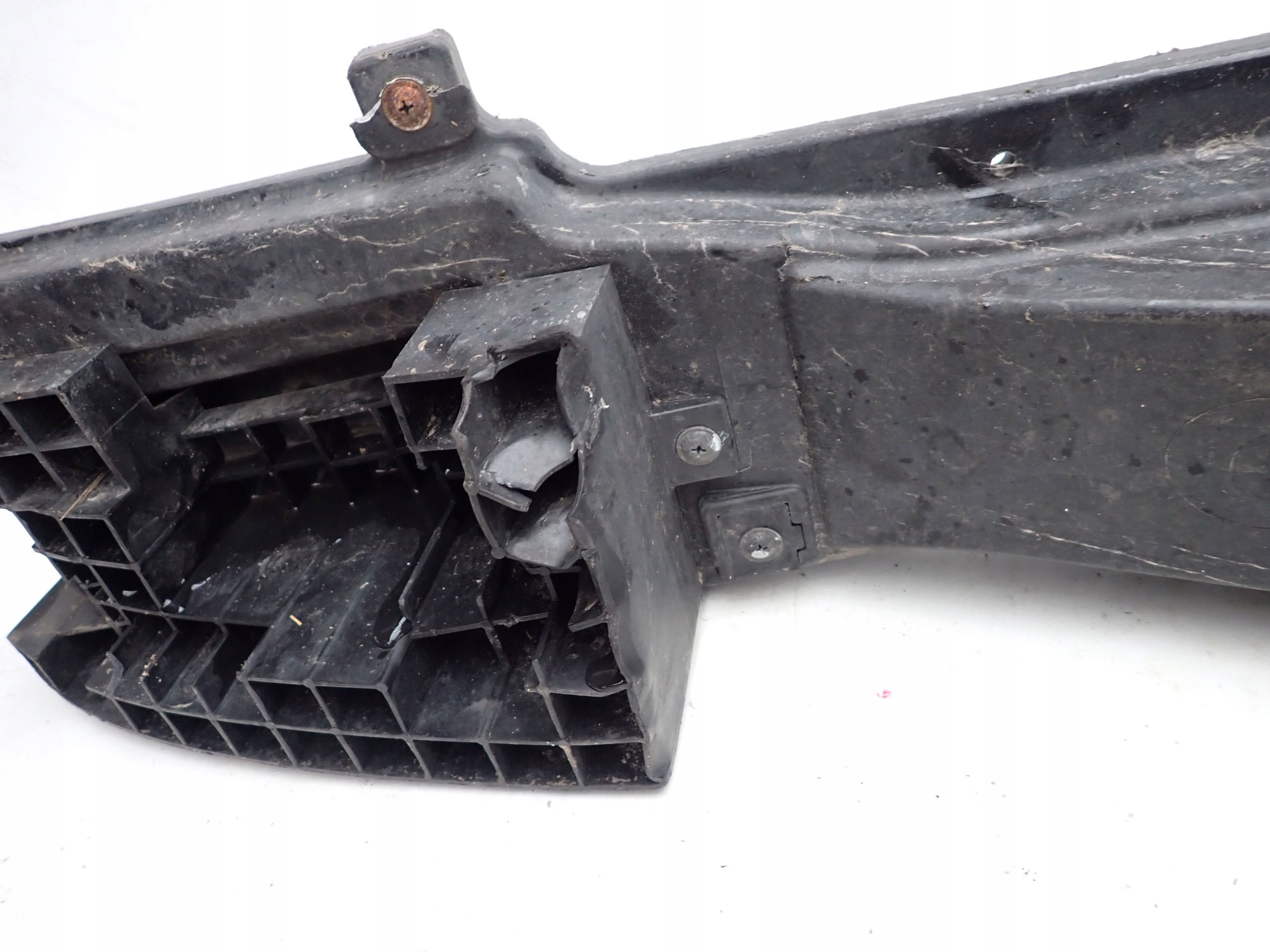 HYUNDAI IX20 bumper support rear part pillar