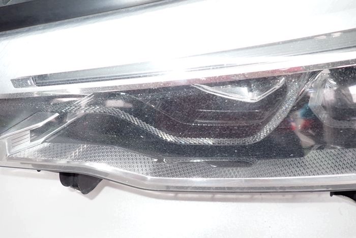BMW G30 G31 5 ADAPTIVE LED reflektor left light left 7439209-01