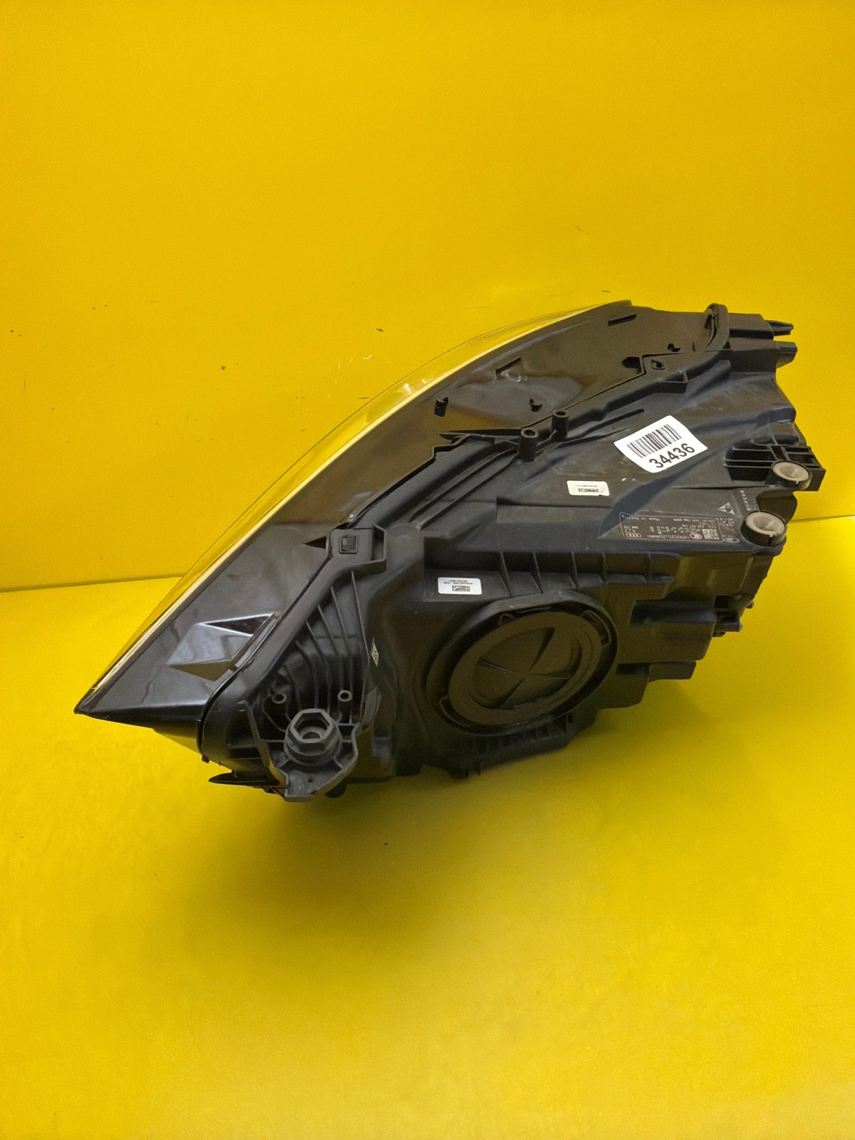 light right Audi Q3 2 II 83A Full Led 83A941034