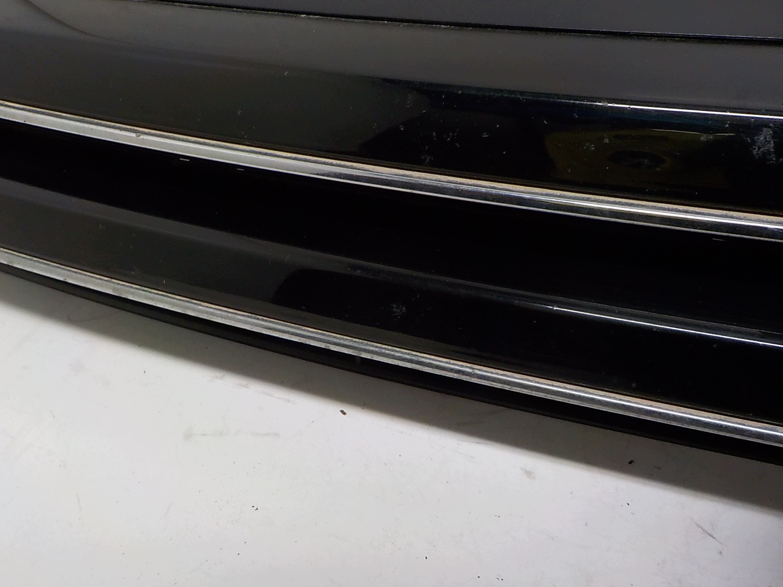 VW GOLF VI 6 grille masque radiateur