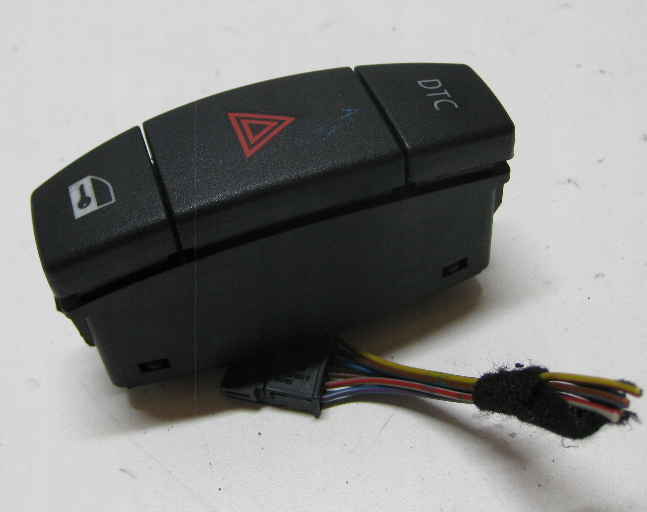 BMW E87 08R Schalter Schalter Leuchten des warnblickschalters 6945603
