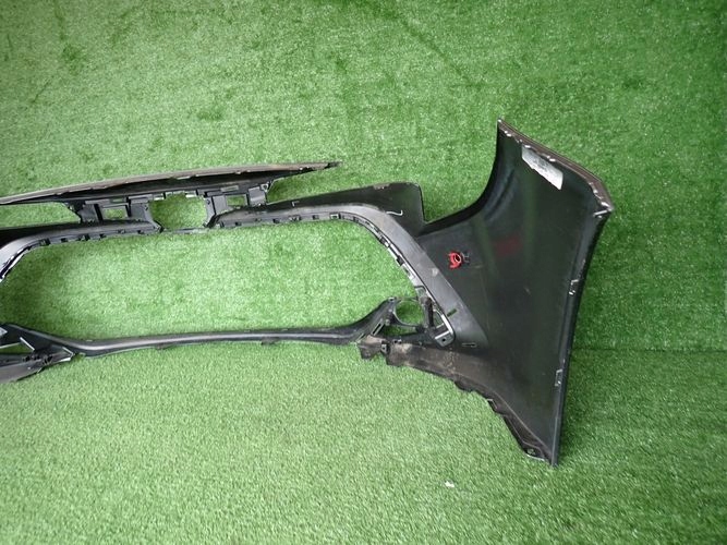 TOYOTA COROLLA E21 HB KOMBI LIFT 23- Frontstoßstange vorne