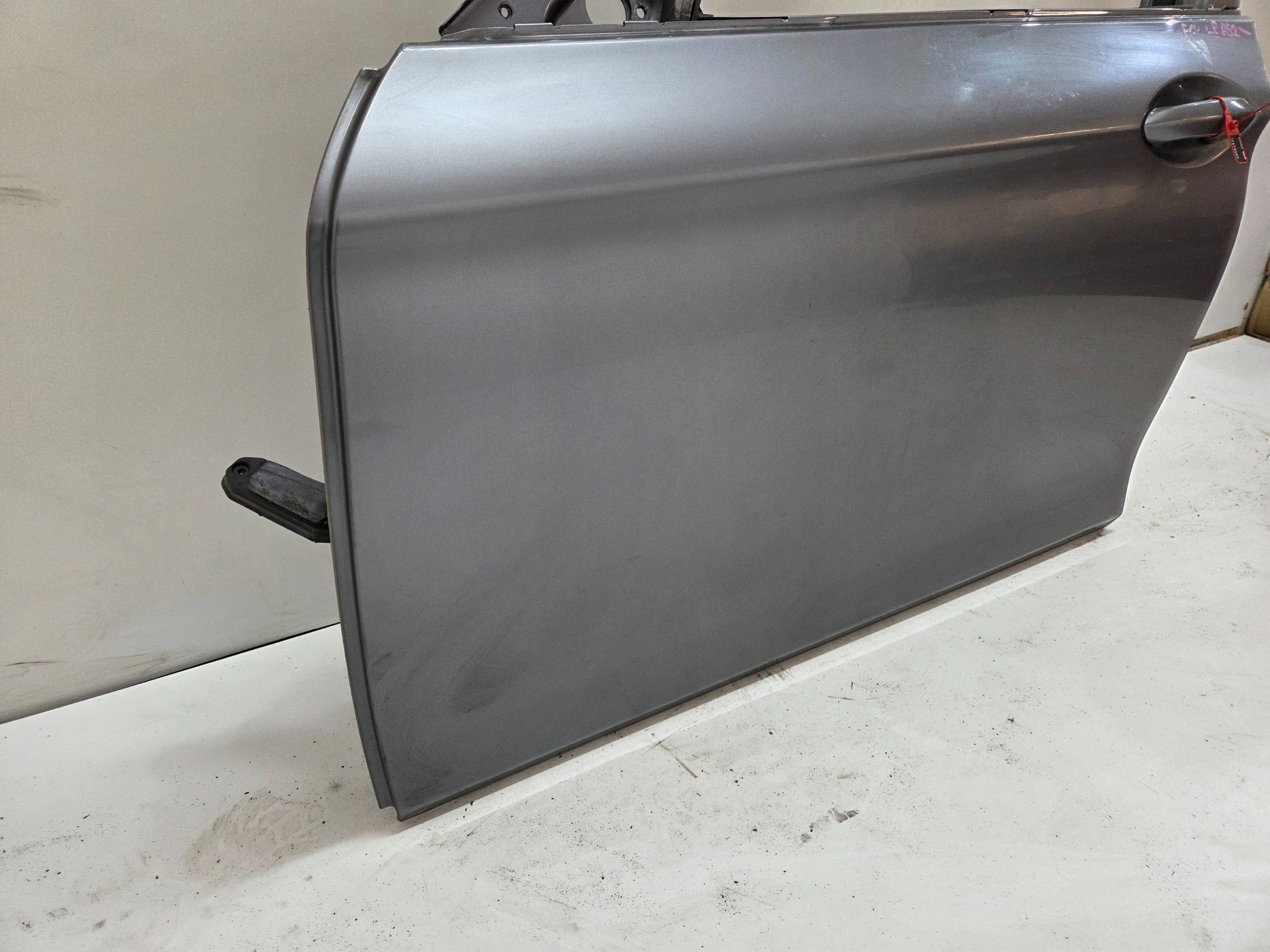 Tür links vorne BMW F10 A52