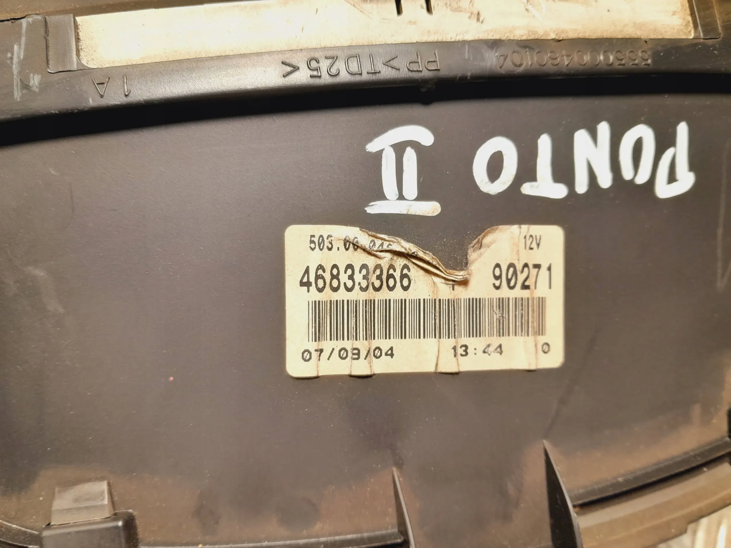 FIAT GRANDE PUNTO LICZNIK ZEGARY PRĘDKOŚCIOMIERZ 46833366 Numer katalogowy oryginału 90271