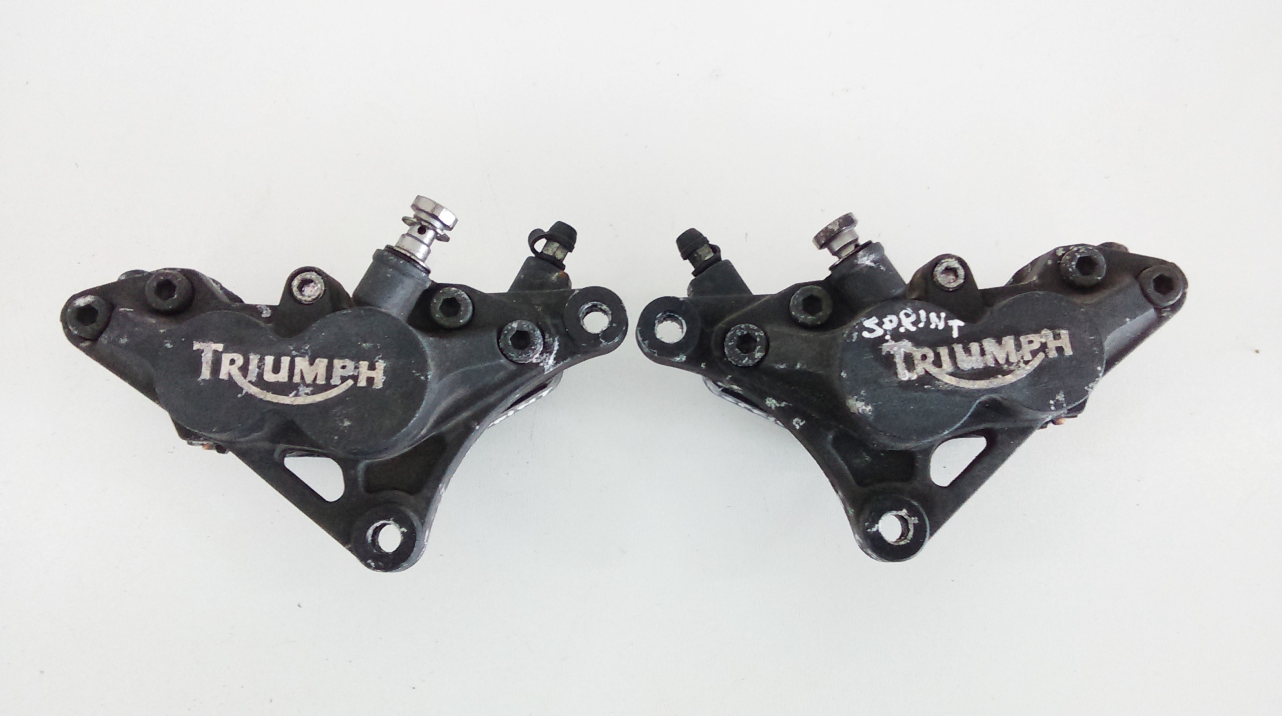 0IJJJJ - TRIUMPH SPRINT St тормозной суппорт передний