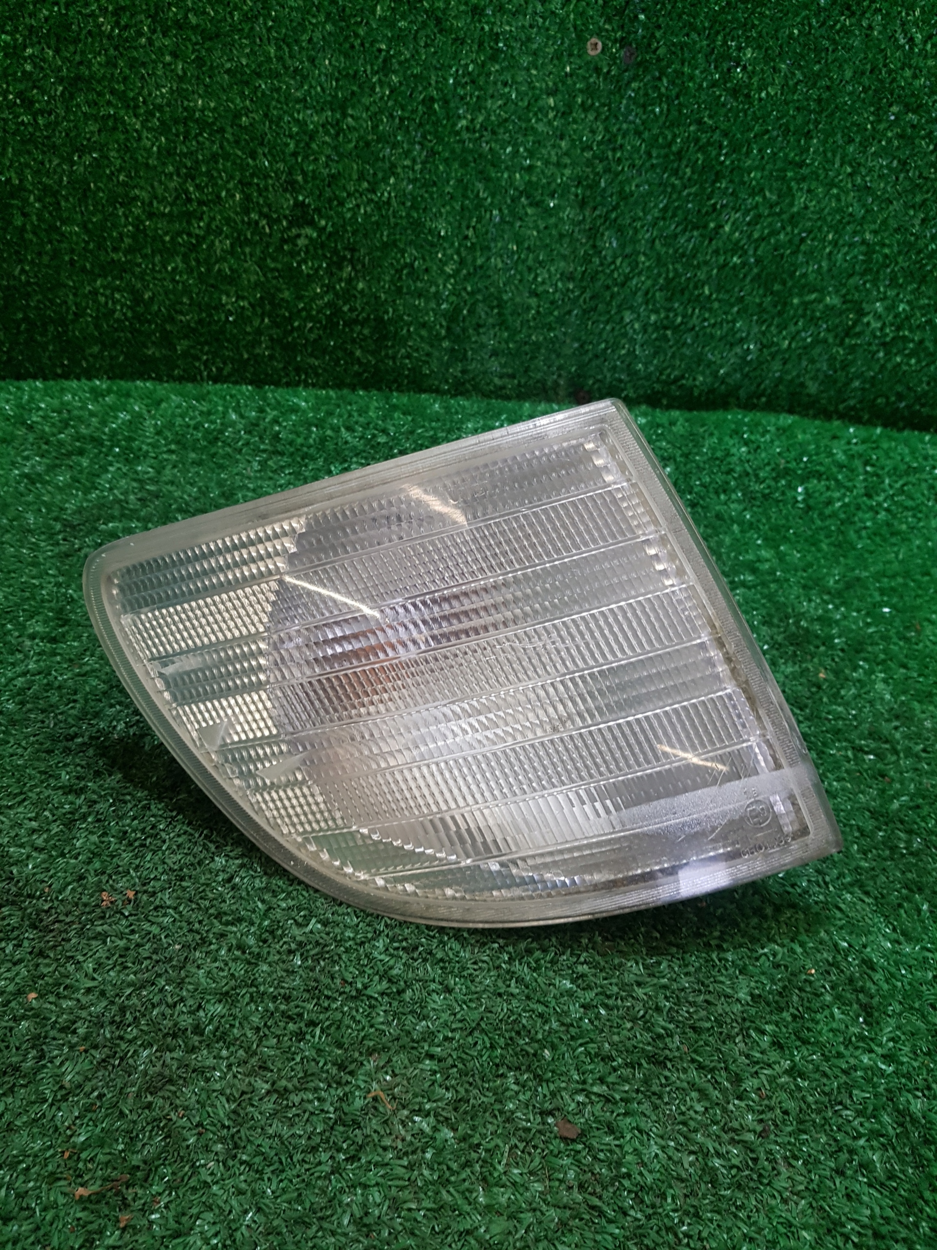 indicator right front MERCEDES-BENZ VITO 6388200921K