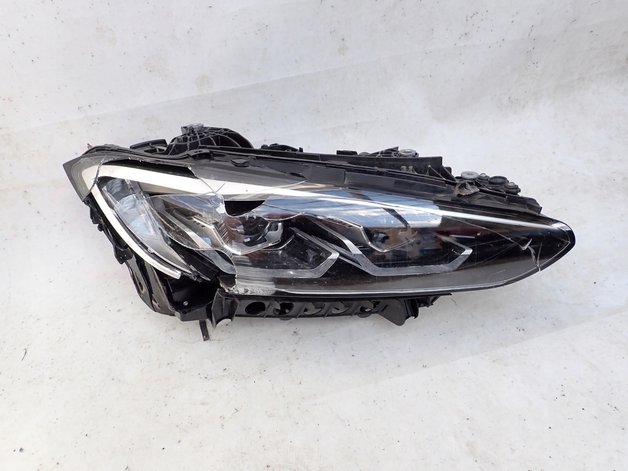 BMW 4 G22 G23 G82 20- light right front front 5A19352-04