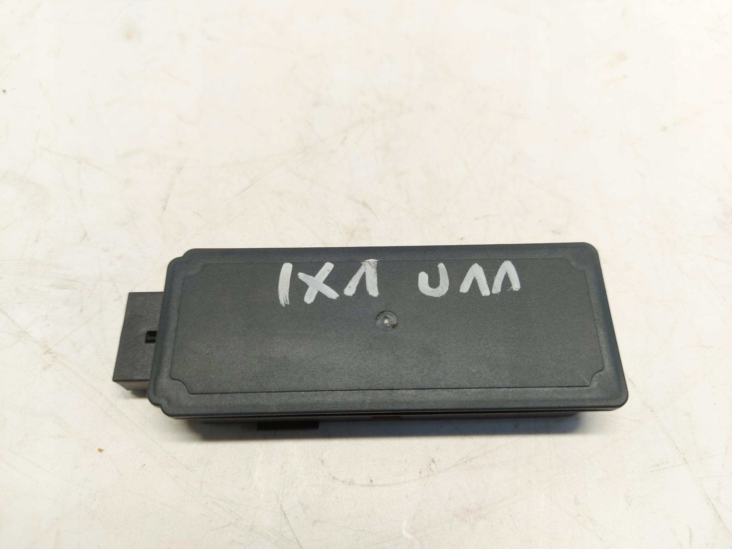 BMW iX1 X1 U11 Antenne dostepu KEYLESS 5A707E0