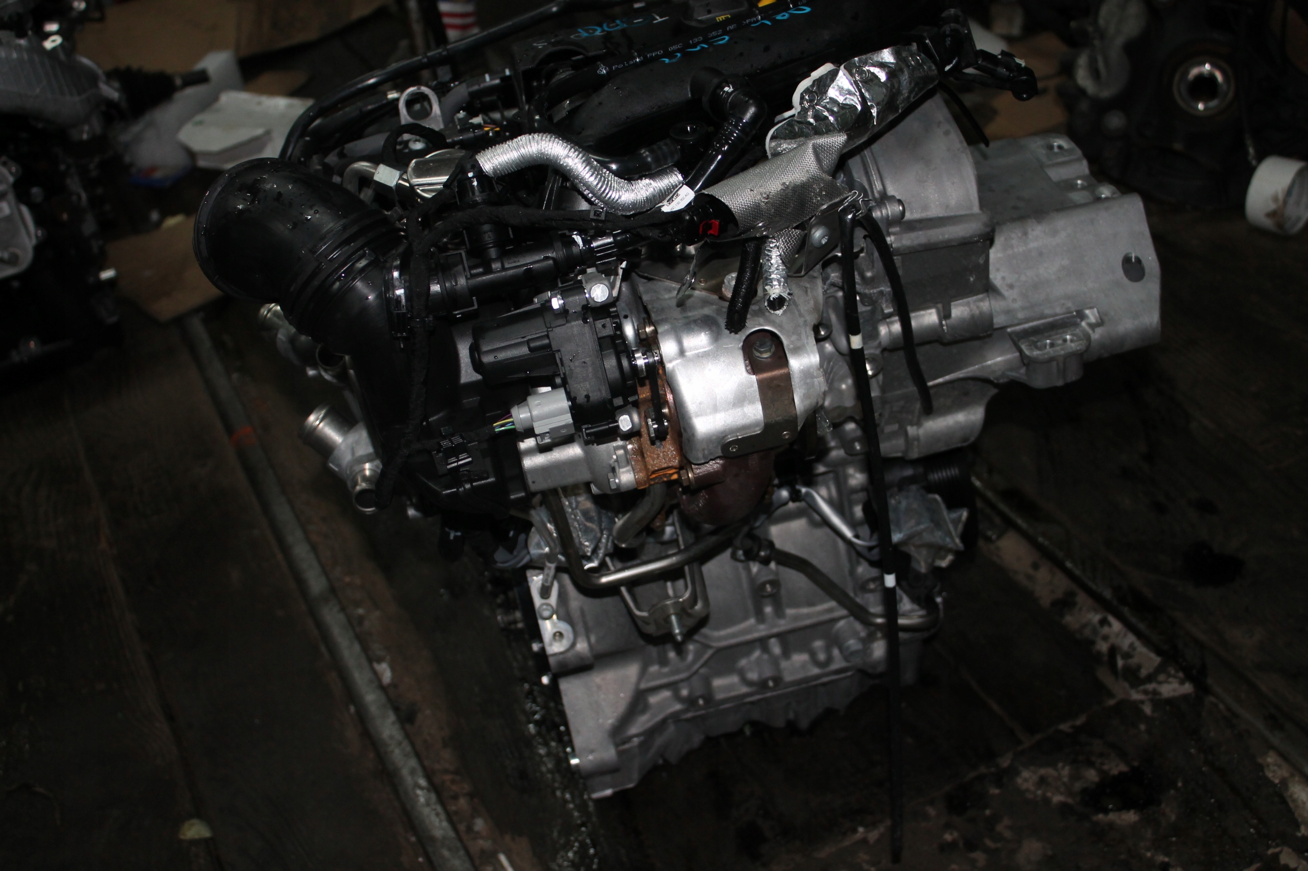 engine complete VW SKODA DUS 1,0 TSI 7 TYSKM