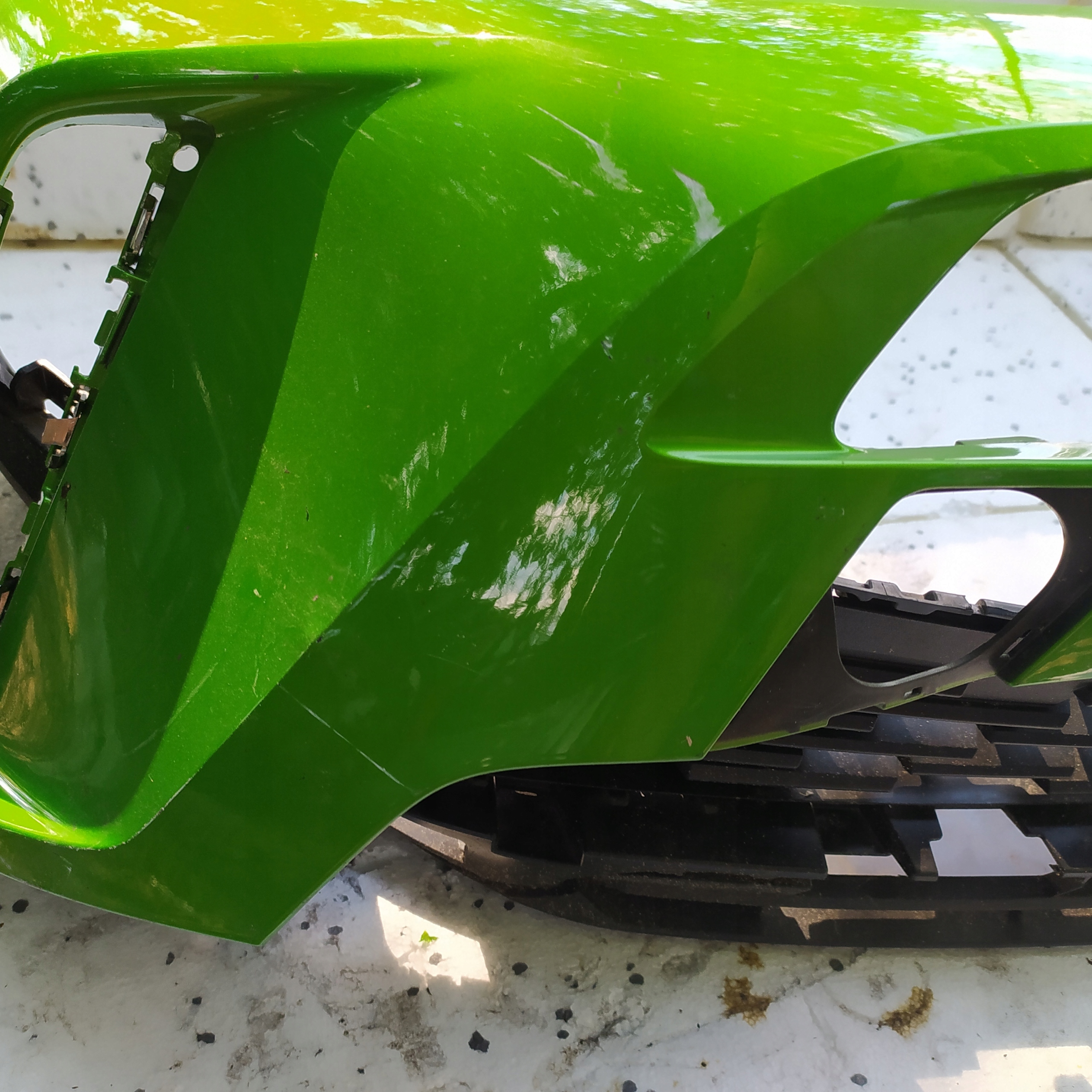 bumper front front Opel Mokka b Matcha Green
