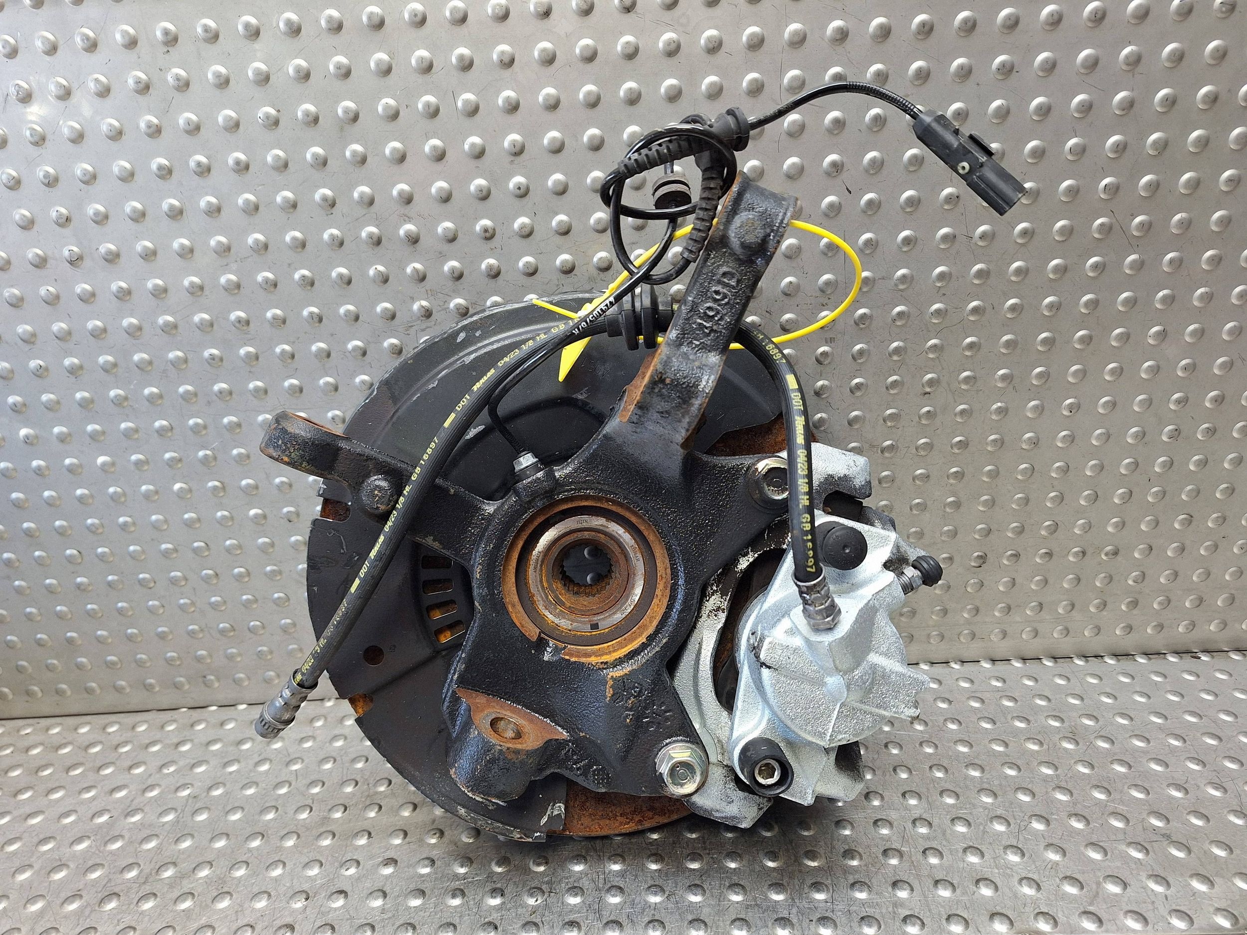 swing left front NISSAN JUKE II F16 21-26 1.0 B