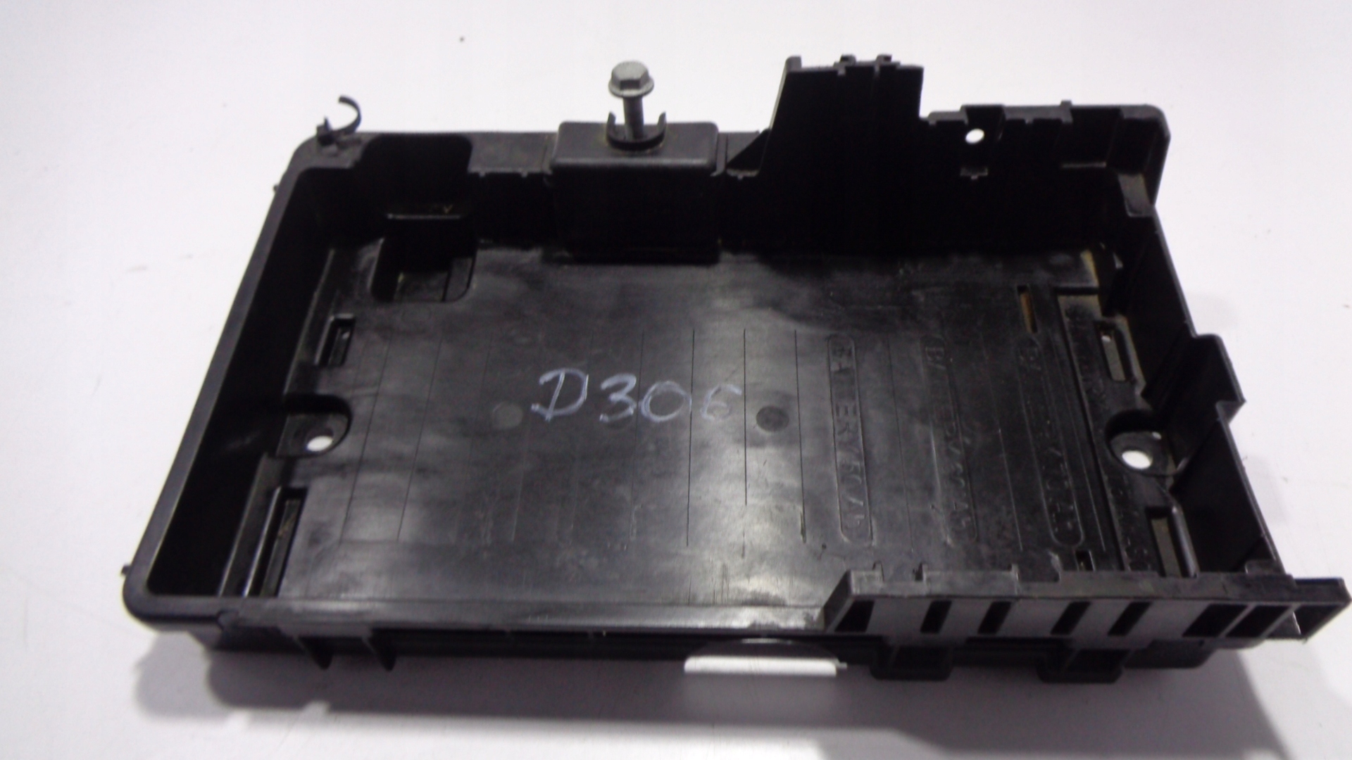 OPEL MERIVA B 10- podstawa akumulatora 13396156