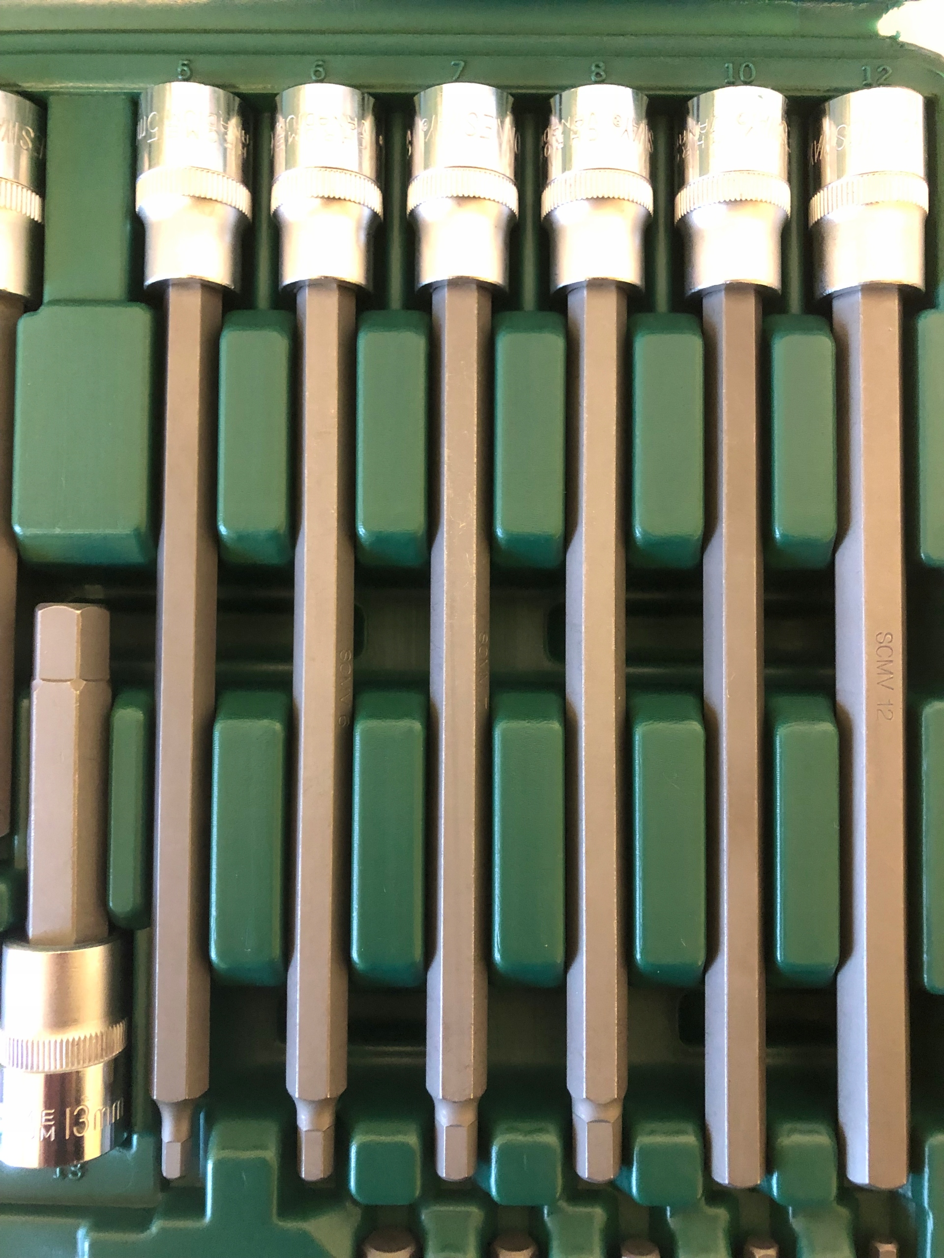 Jonnesway Zestaw nasadek 1 2 ampule imbusy Dlugie Number of Elements sets