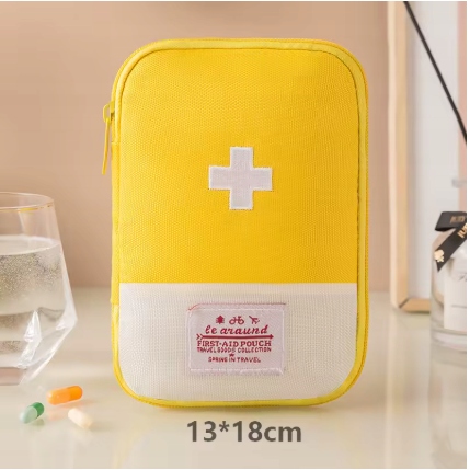 Apteczka Organizer Medyczna Podróżna Domowa Saszetka Torba Etui 13x18 cm