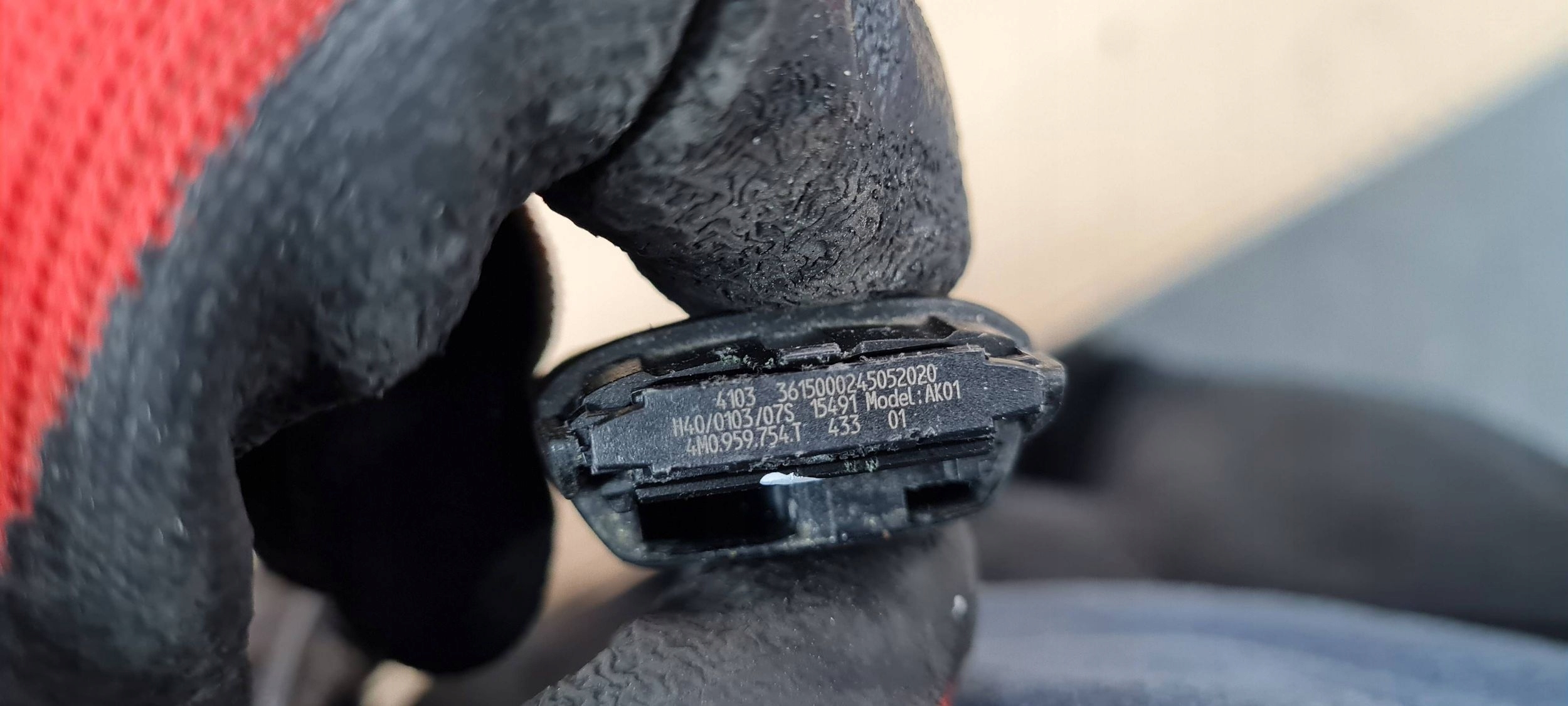 A4 B9 8W Clé Boîte 4M0959754T A5 8W Q7 4M Q5