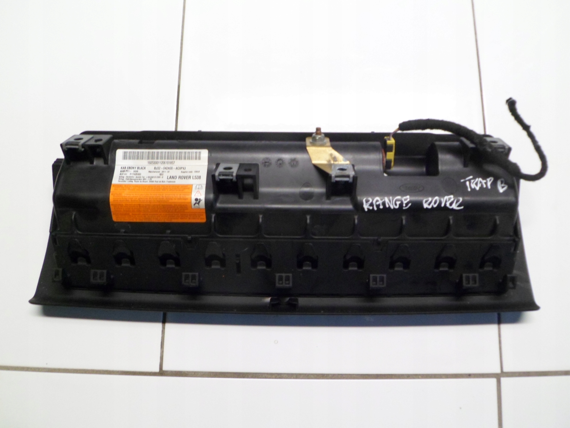 RANGE ROVER EVOQUE knee airbag BJ32042A00AC8PVJ