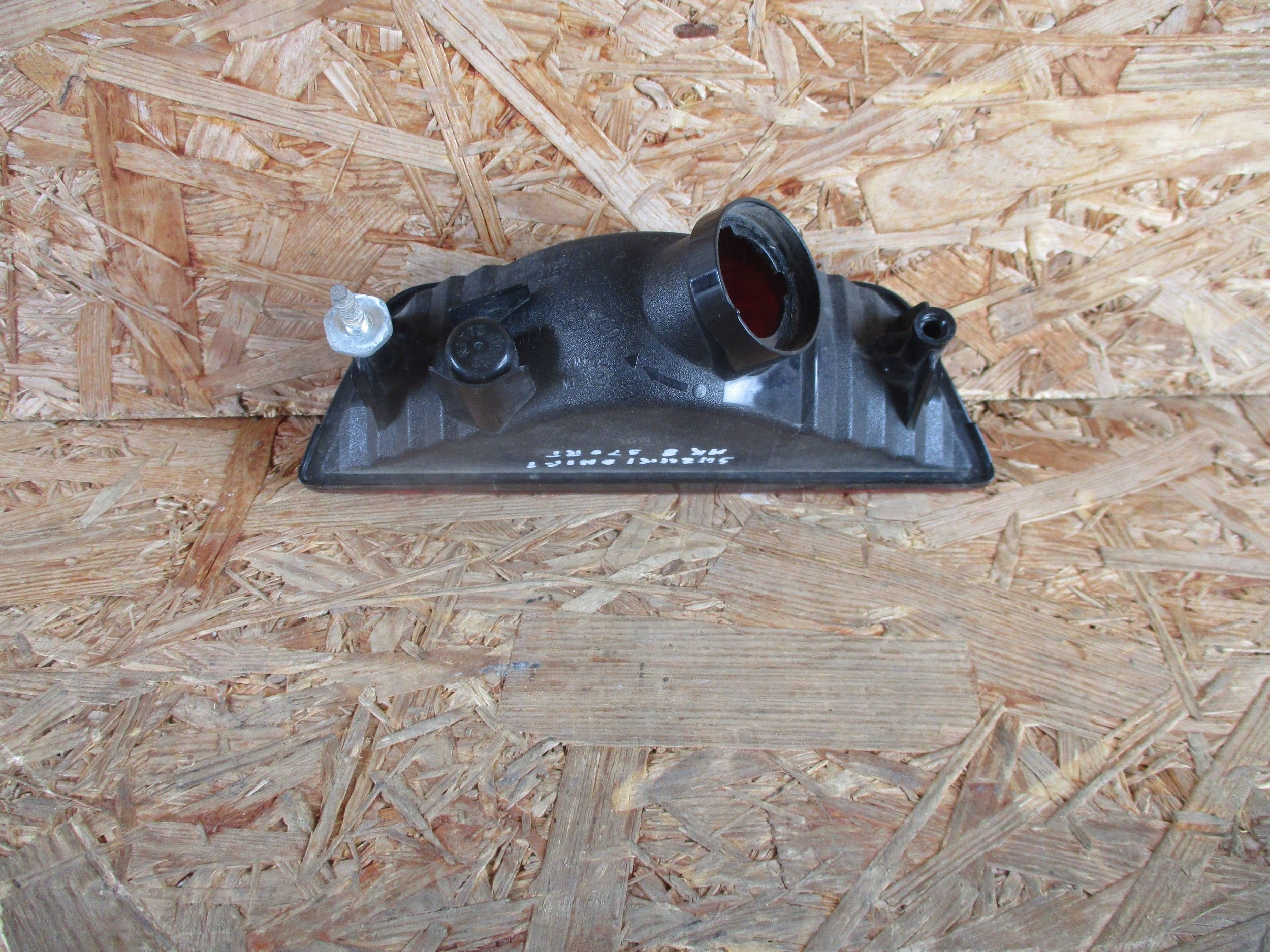 Feux phare STOP SUZUKI SWIFT III SPORT