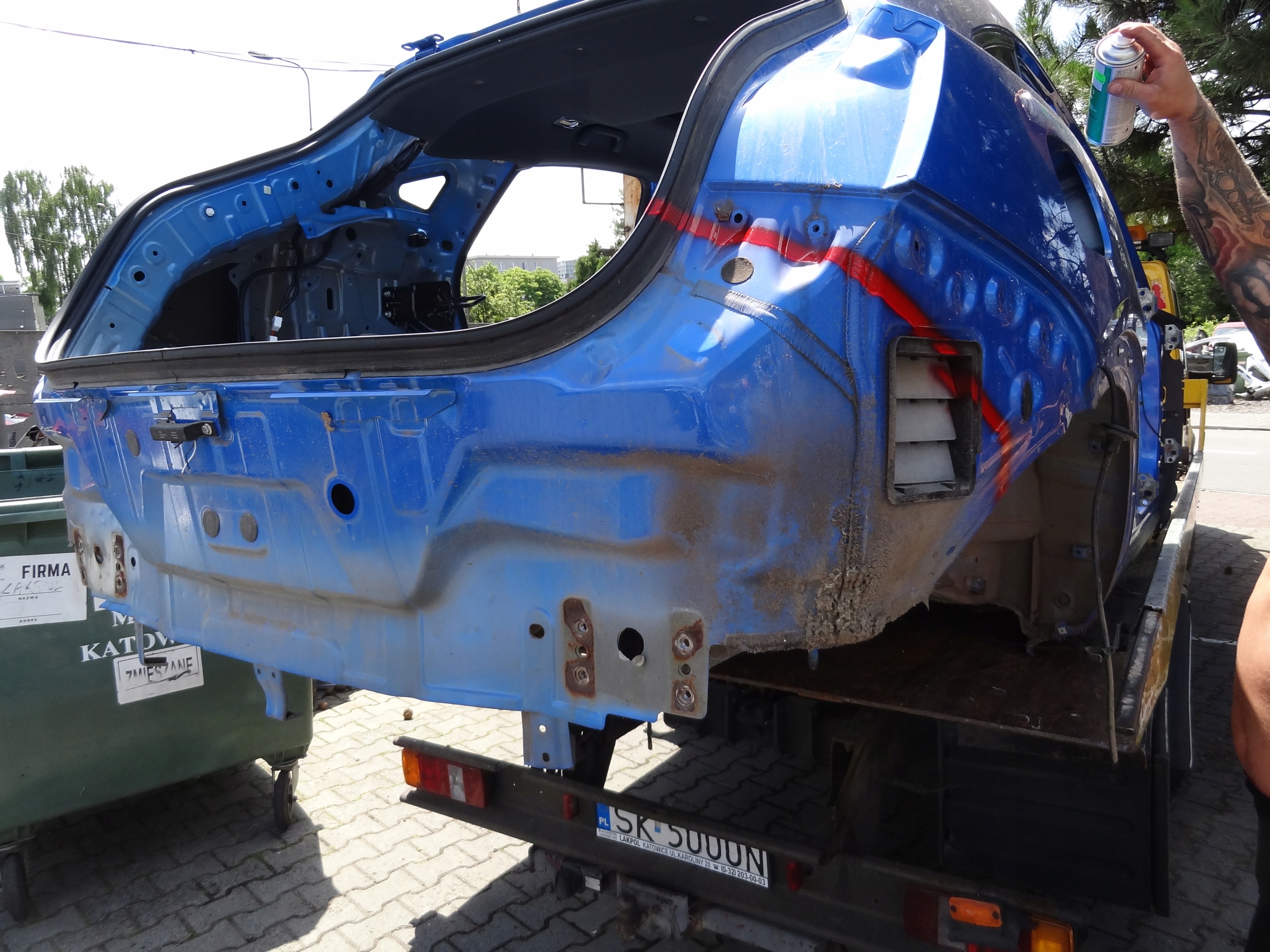 DFSK FENGON 5 2019 PAS TYLNY Z PODLOGA SCIANA TYLNA ORYGINAL Typ samochodu Samochody osobowe