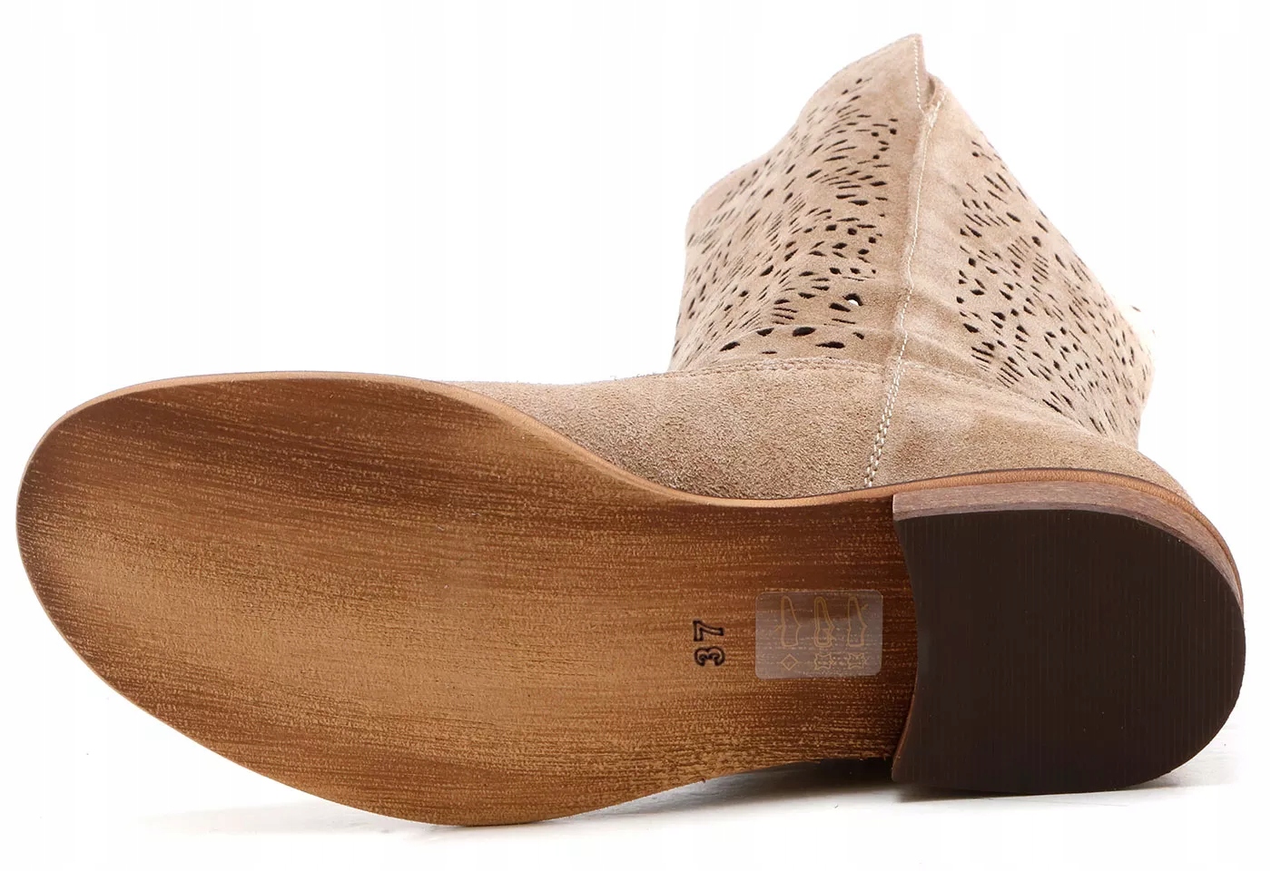 WYPRZEDAŻ LUCA RICCI-713 beż r40 LUPA2X Rozmiar 40