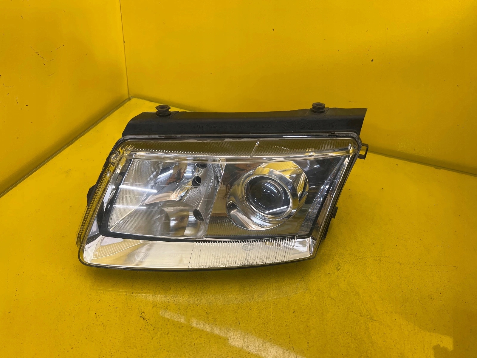 LIGHT LEFT VW PASSAT B5 97-01 LENS