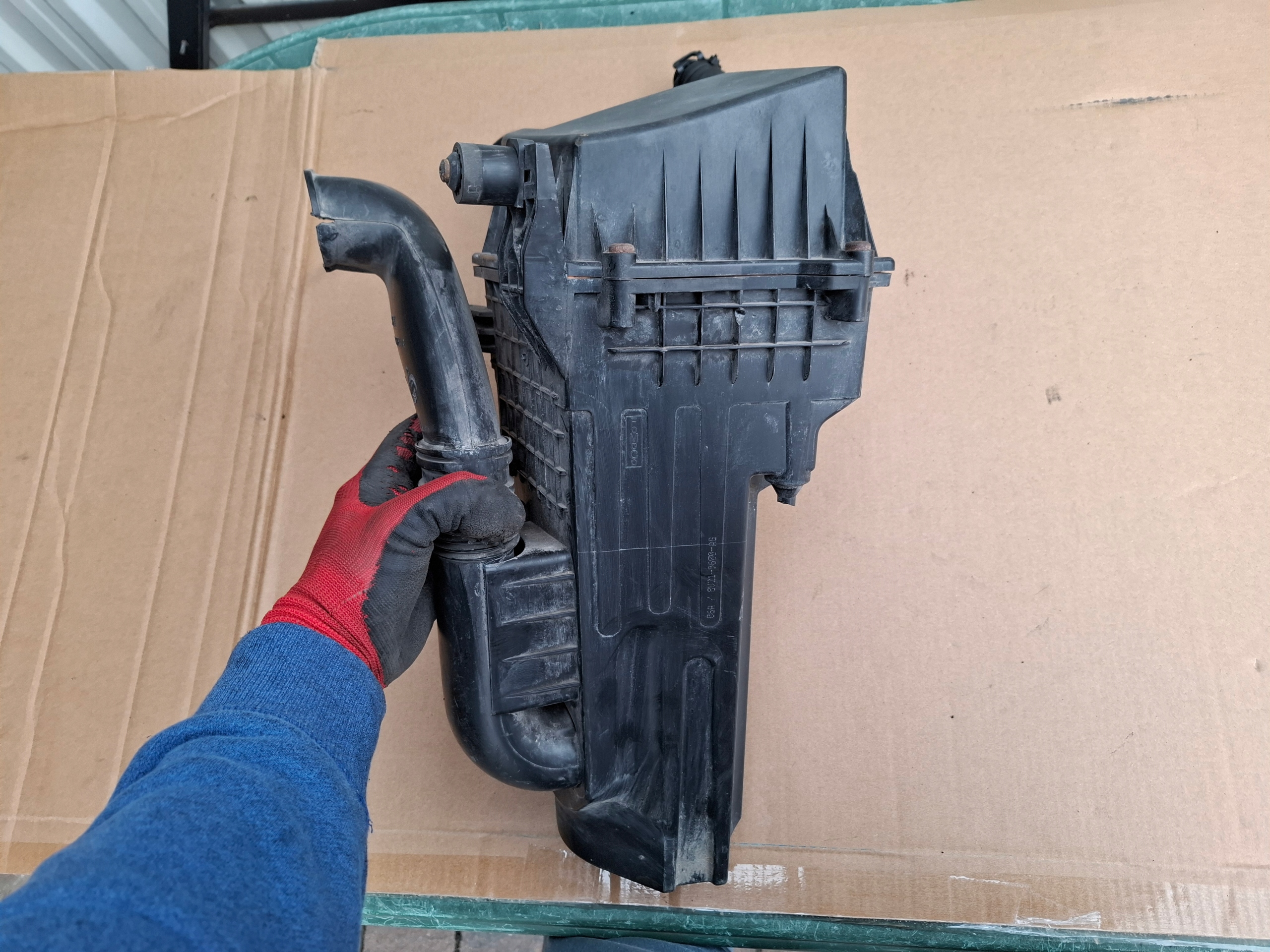 Gehäuse filter luft FORD FIESTA MK7 B-MAX 1.6 TDCI 8V219600AG