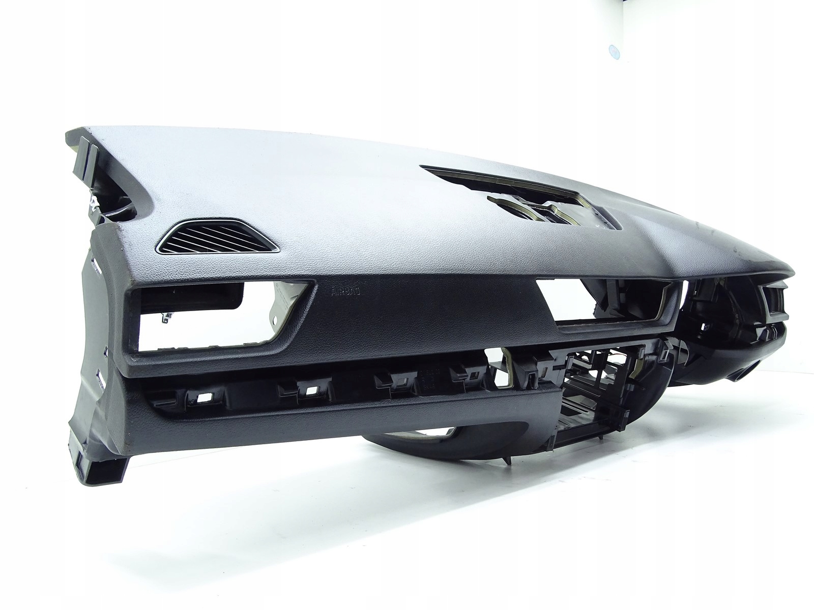 dashboard instrument panel console cockpit DASHBOARD SKODA SUPERB III 3V2857007T