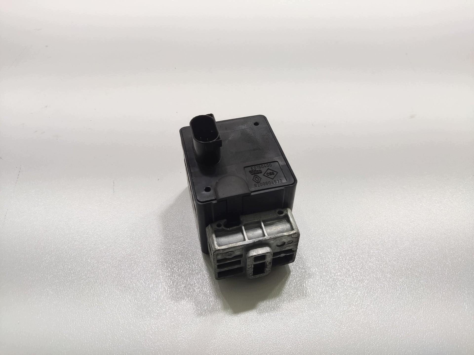 BLOKADA des Lenkrads RENAULT MEGANE III 2008-2013 8200604932