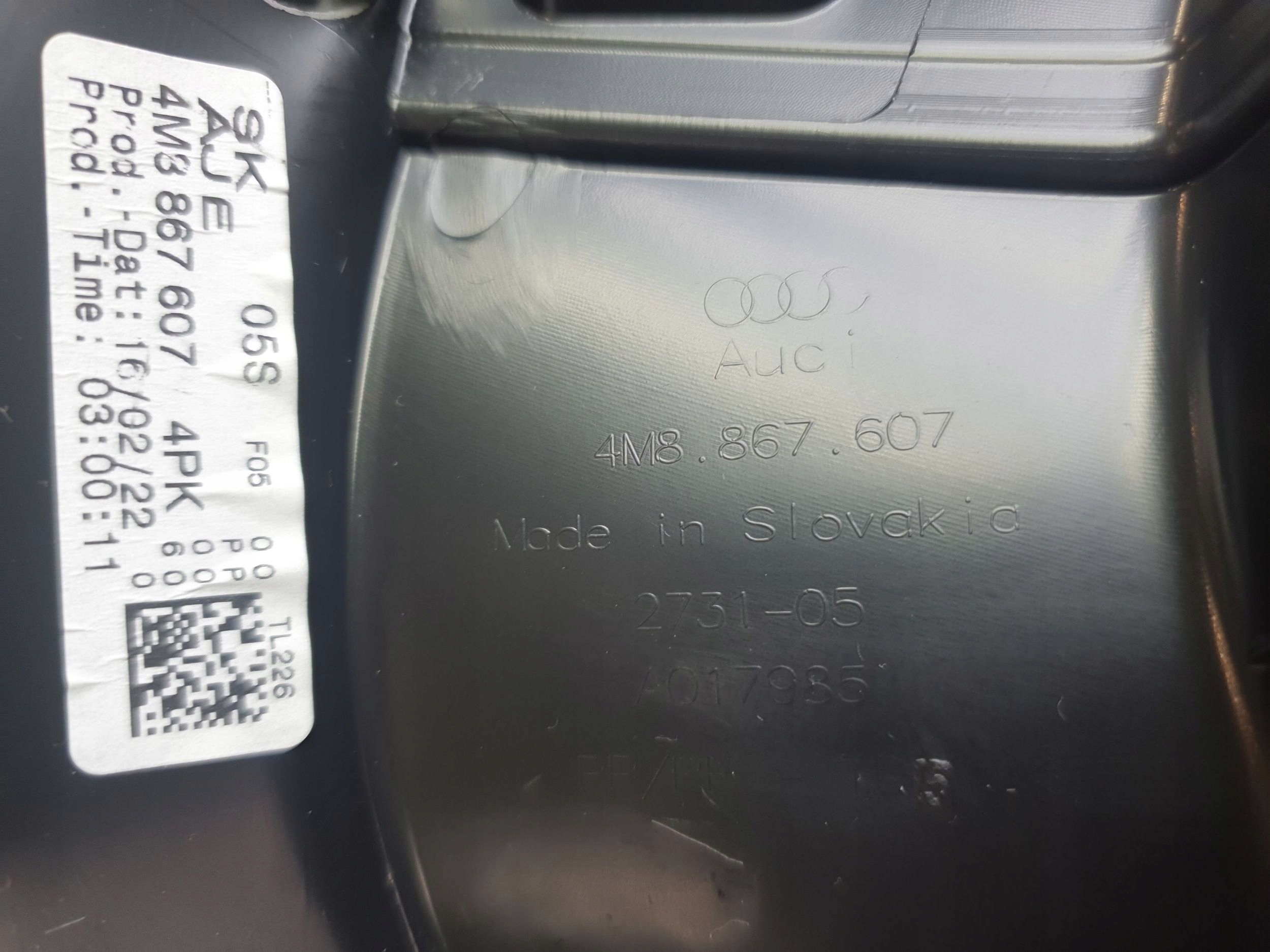 Audi Q8 plastics covers bonnet boot upholstery 4M8867973