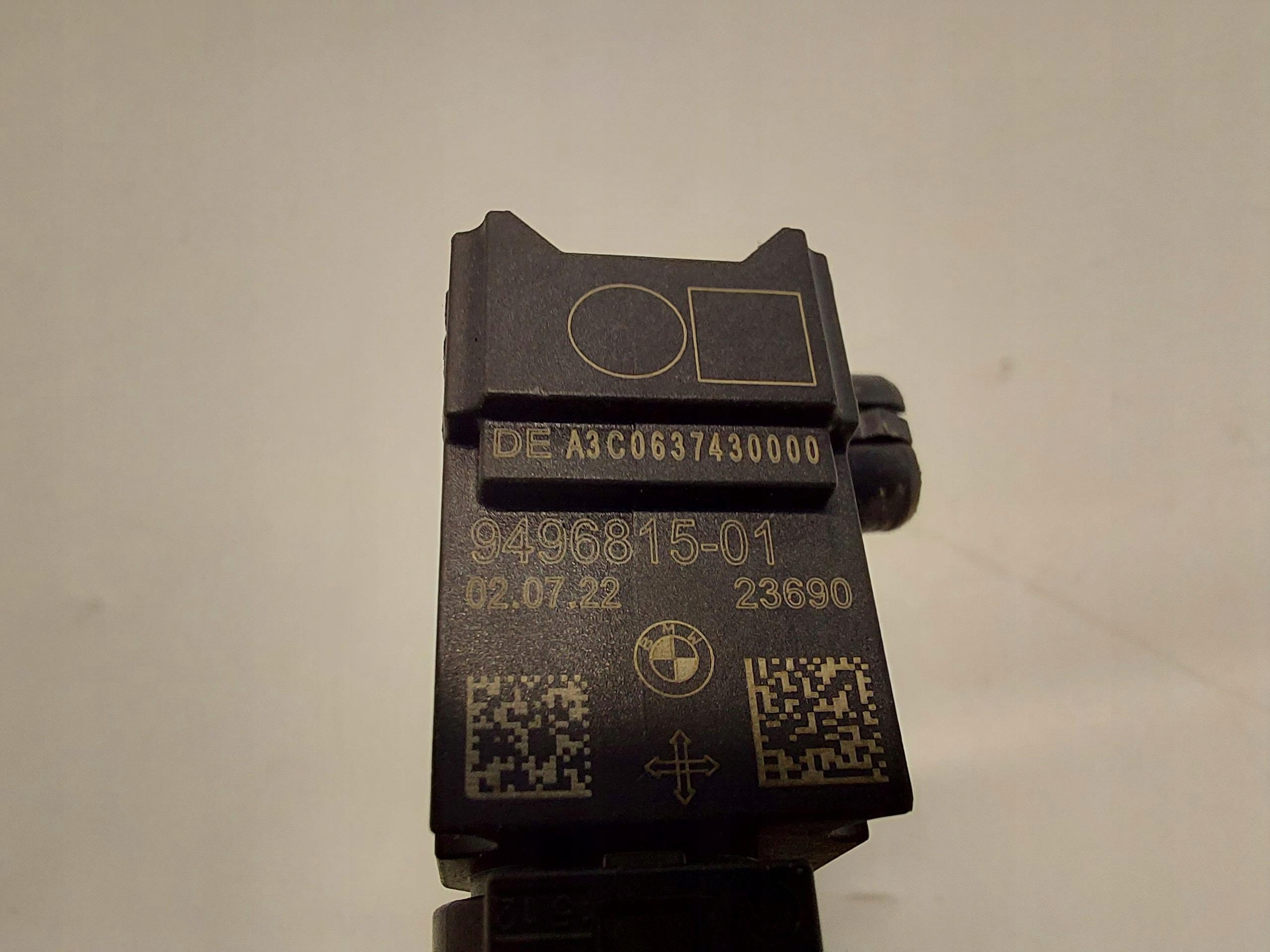 BMW U06 200i Crashsensor Drucksensor Airbag 9496815