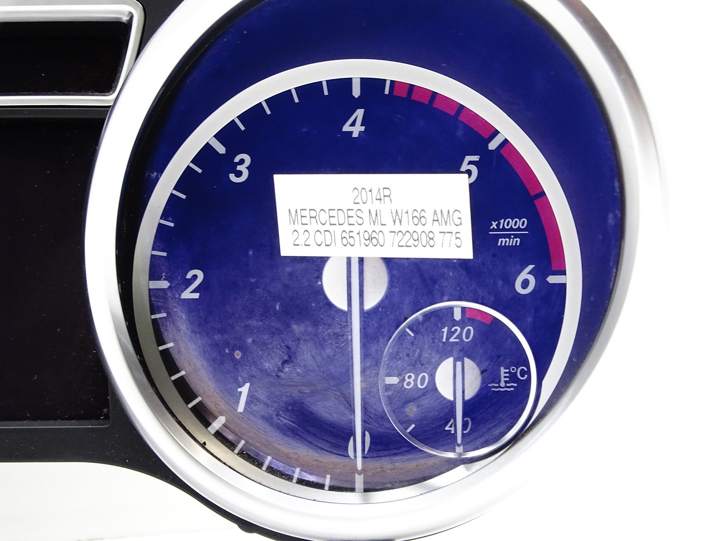 dials dials PREDKOSCIOMIERZ MERCEDES ML W166 2.2 CDI A1669007610